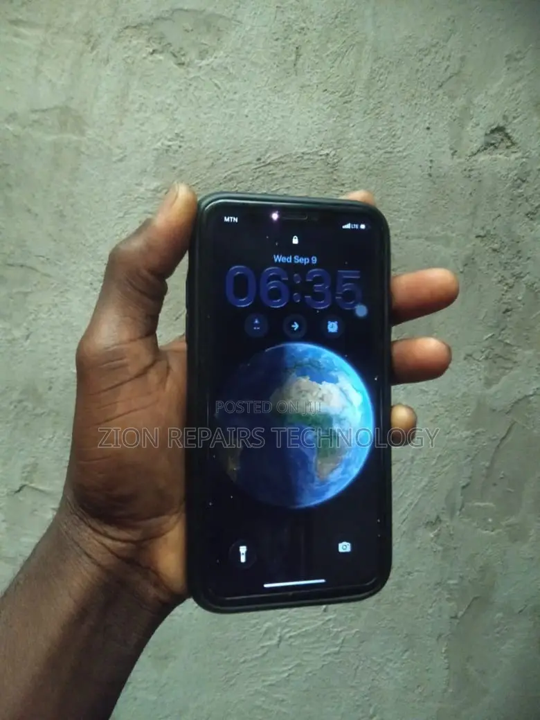 Apple iPhone 11 128 GB Gray