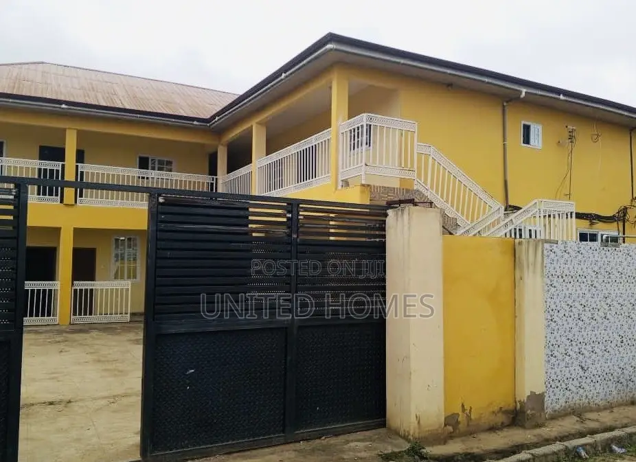 6 Units Chamber and Hall and 2 Bedrooms for Sale
