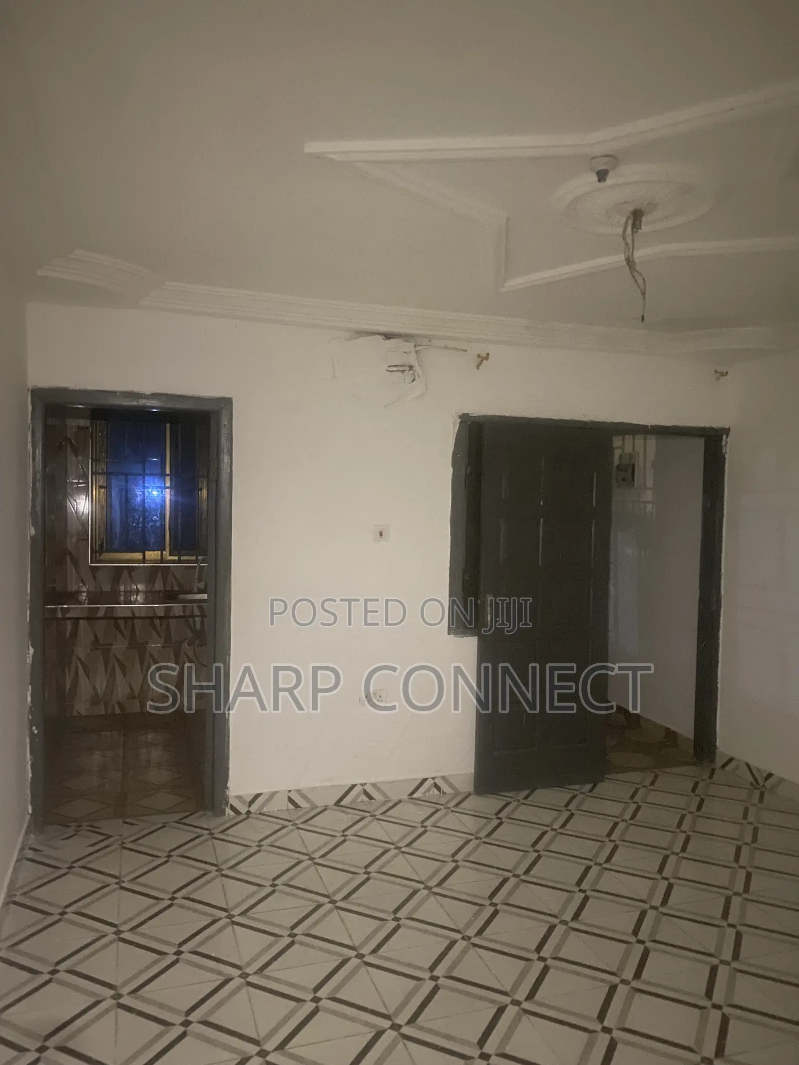 1bdrm Apartment in Sharp-Connect., Adade for rent