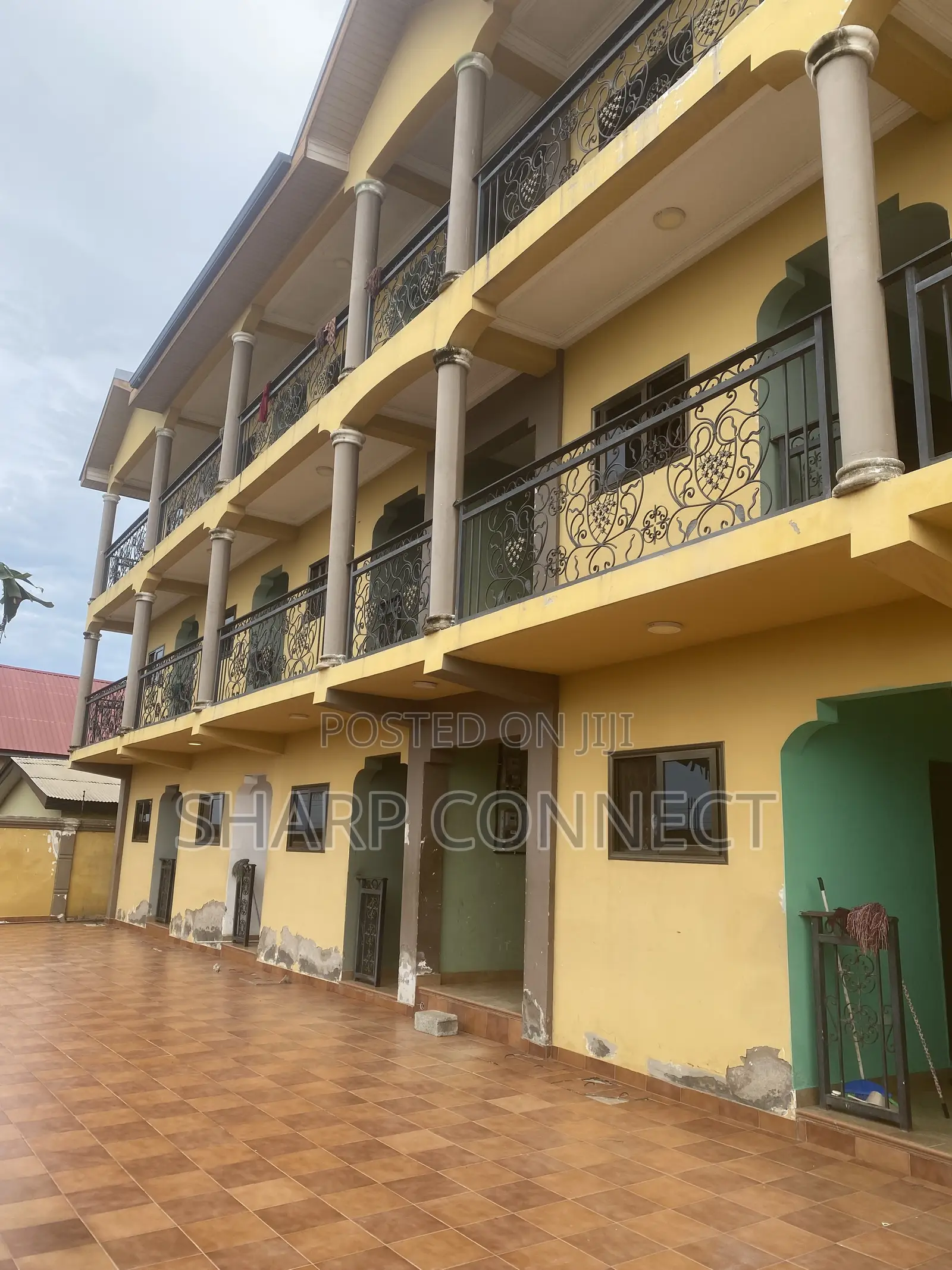 1bdrm Apartment in Sharp-Connect., Adade for rent