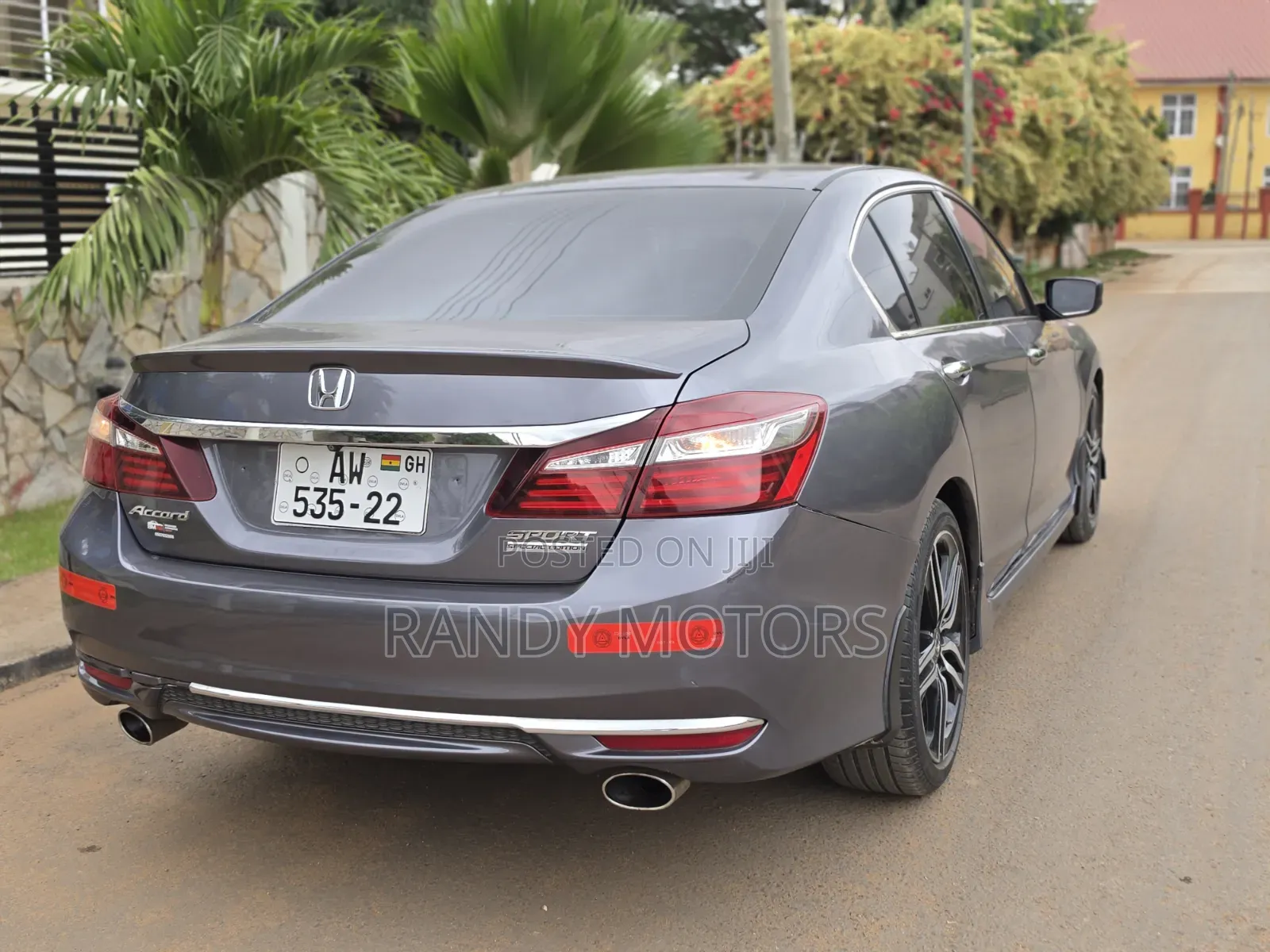 Honda Accord EX 4dr Sedan FWD (2.4L 4cyl 2A) 2017 Silver