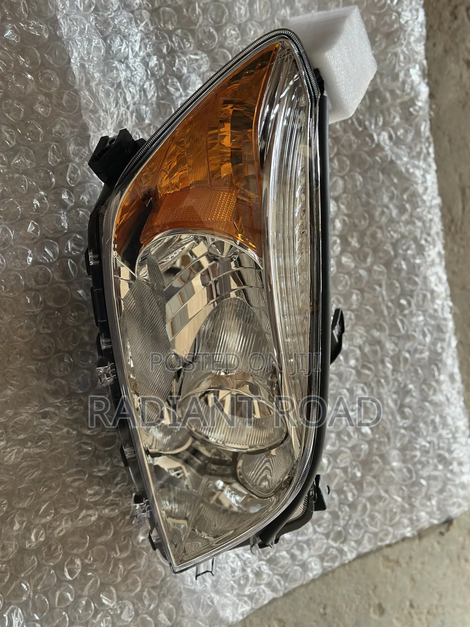 Toyota Rav4 2012 Headlight