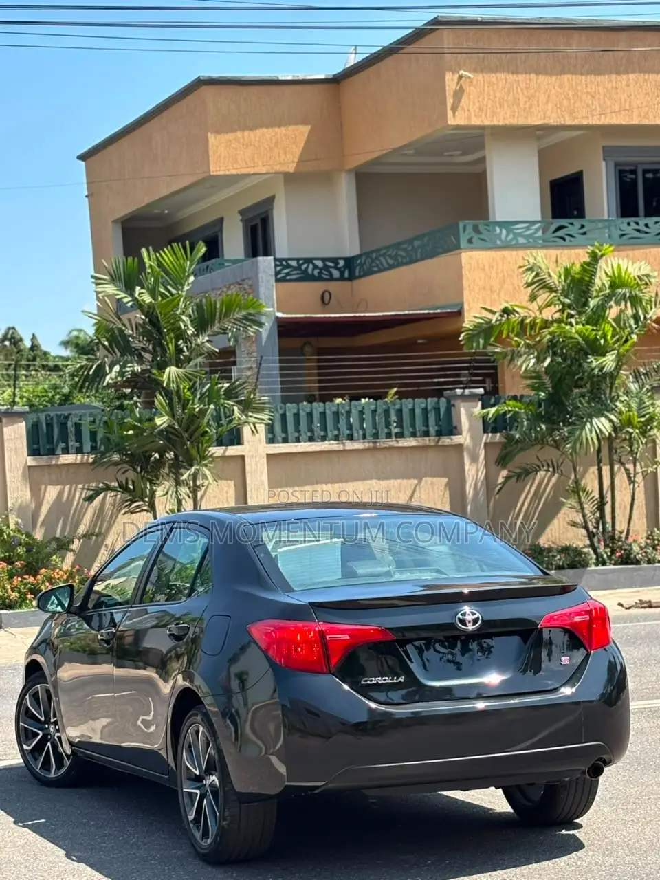 Toyota Corolla 2016 Black