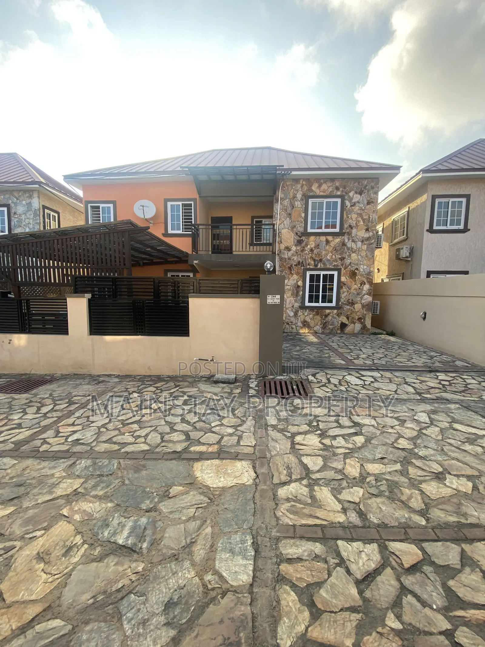 3bdrm House in Mainstay Estates, Airport Residential Area for rent