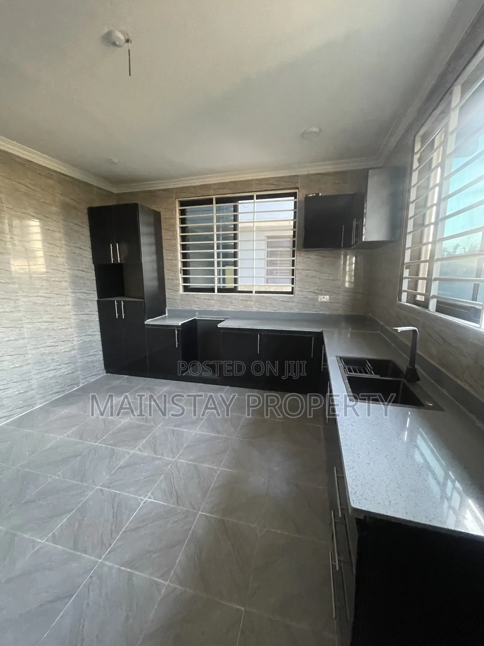 5bdrm House in Mainstay Estates, Spintex for sale