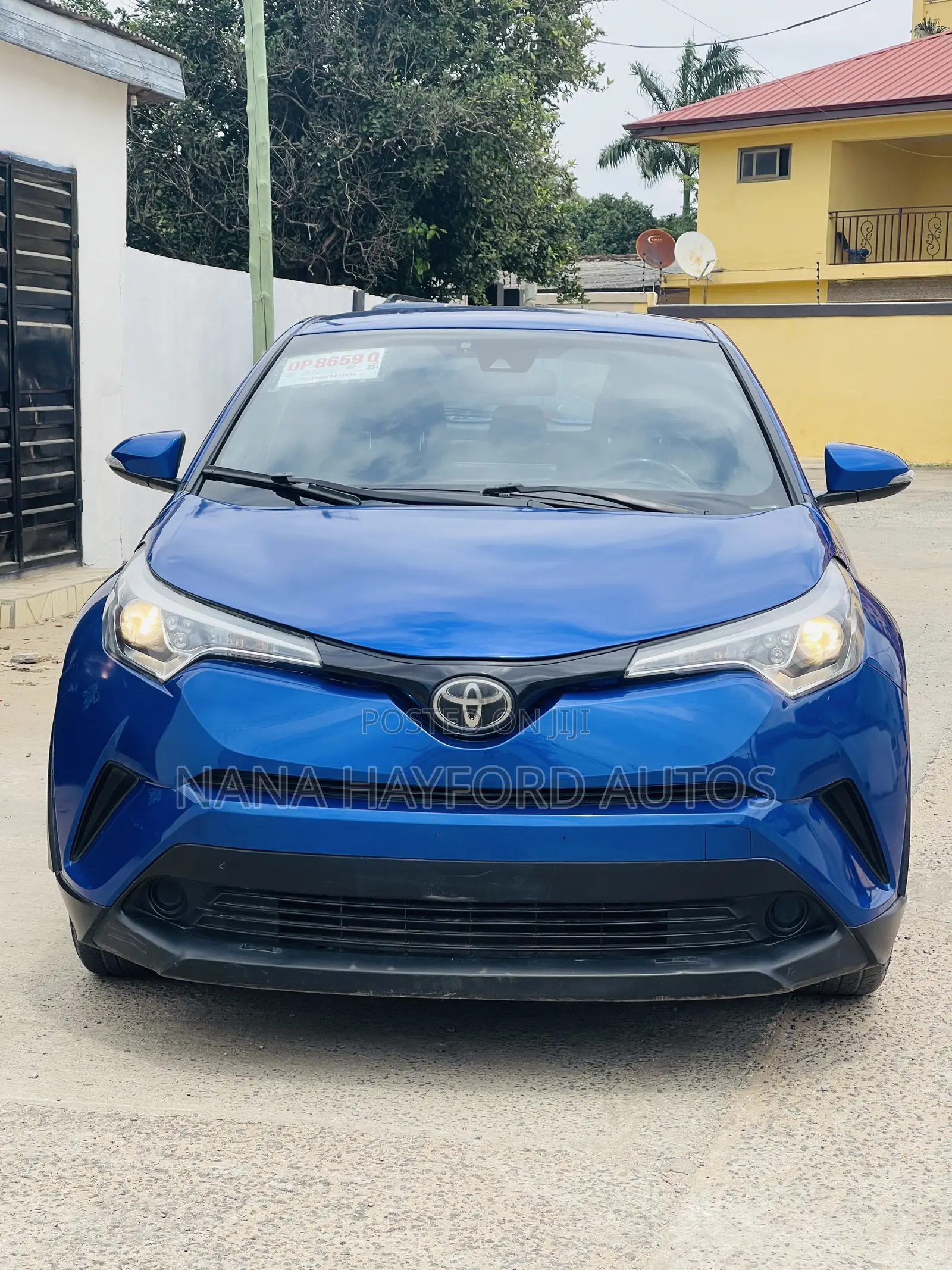 Toyota C-HR 2018 Blue
