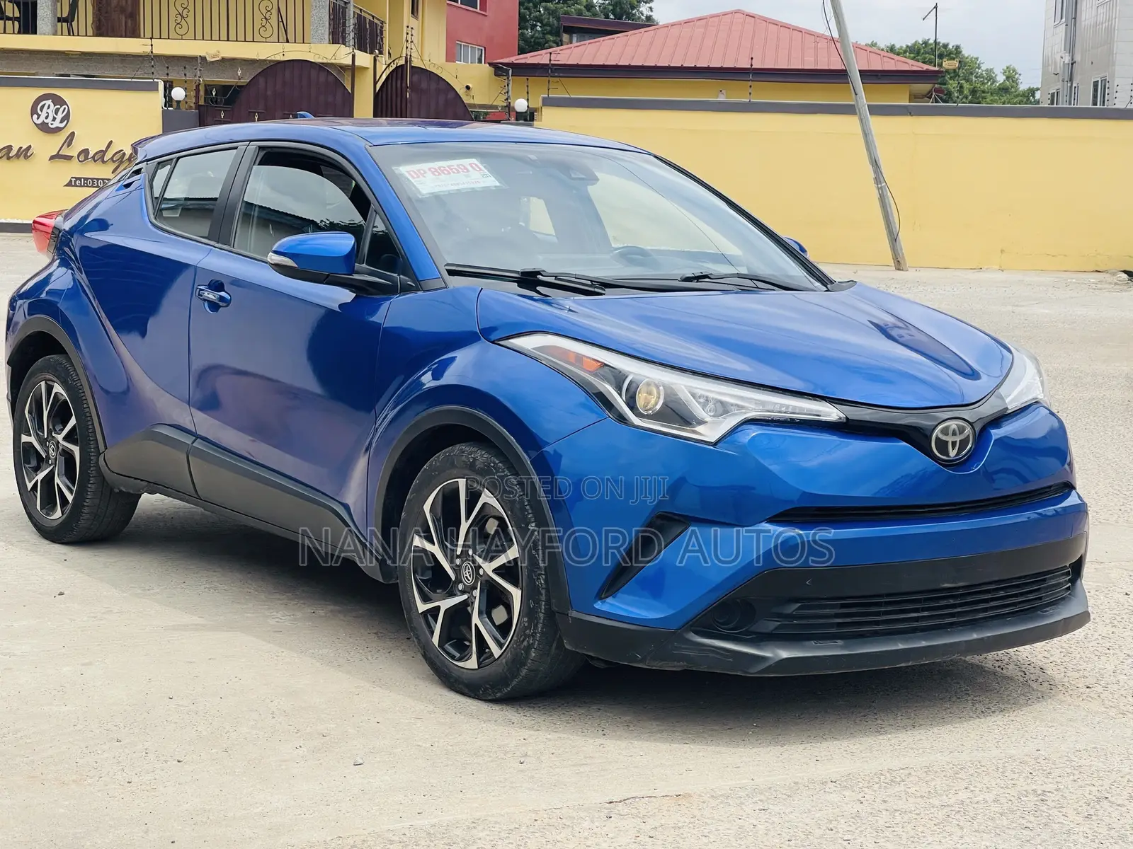Toyota C-HR 2018 Blue