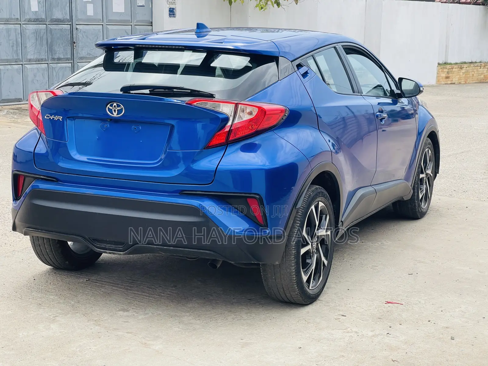 Toyota C-HR 2018 Blue