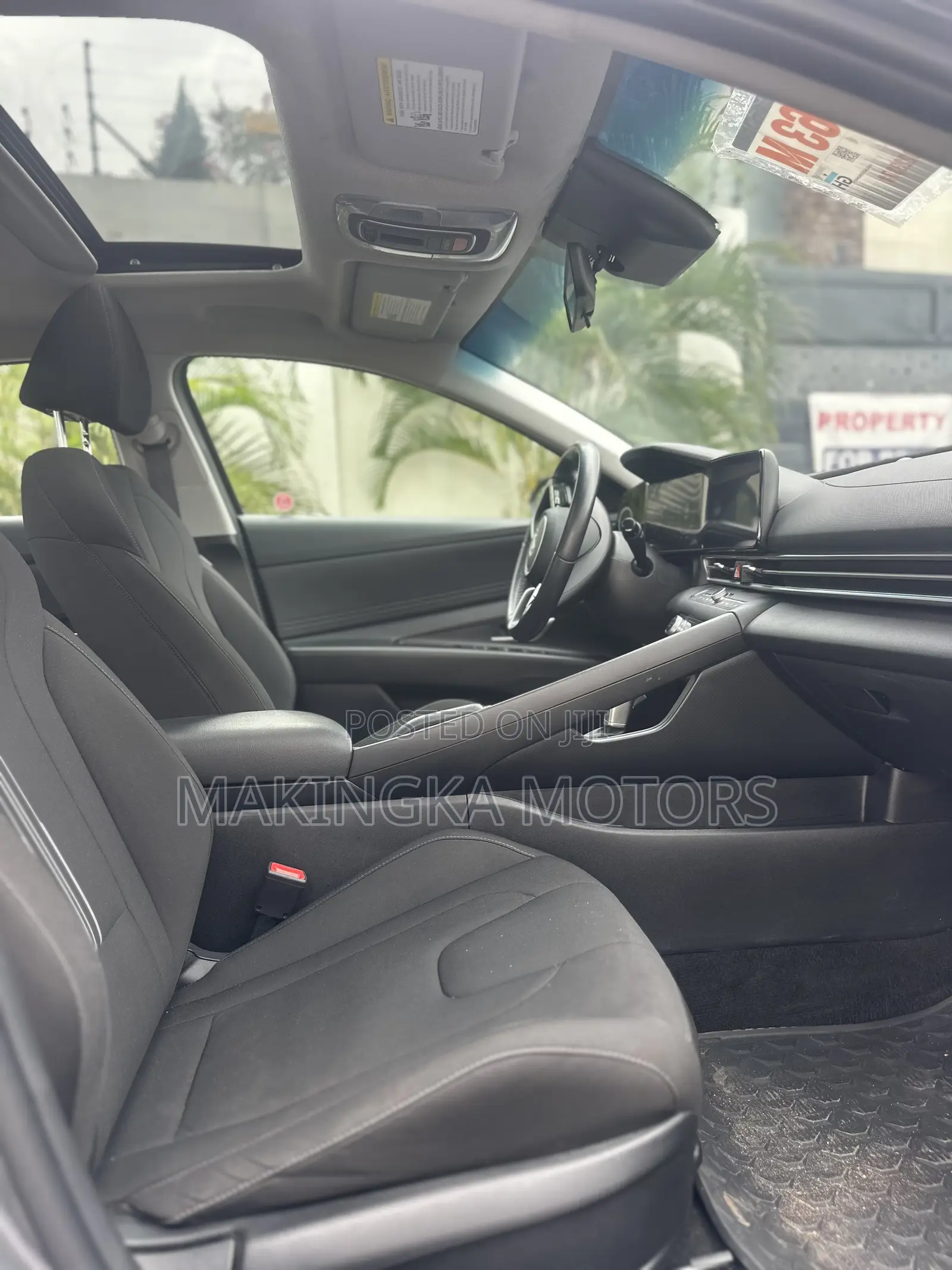 Hyundai Elantra Limited 2024 Gray