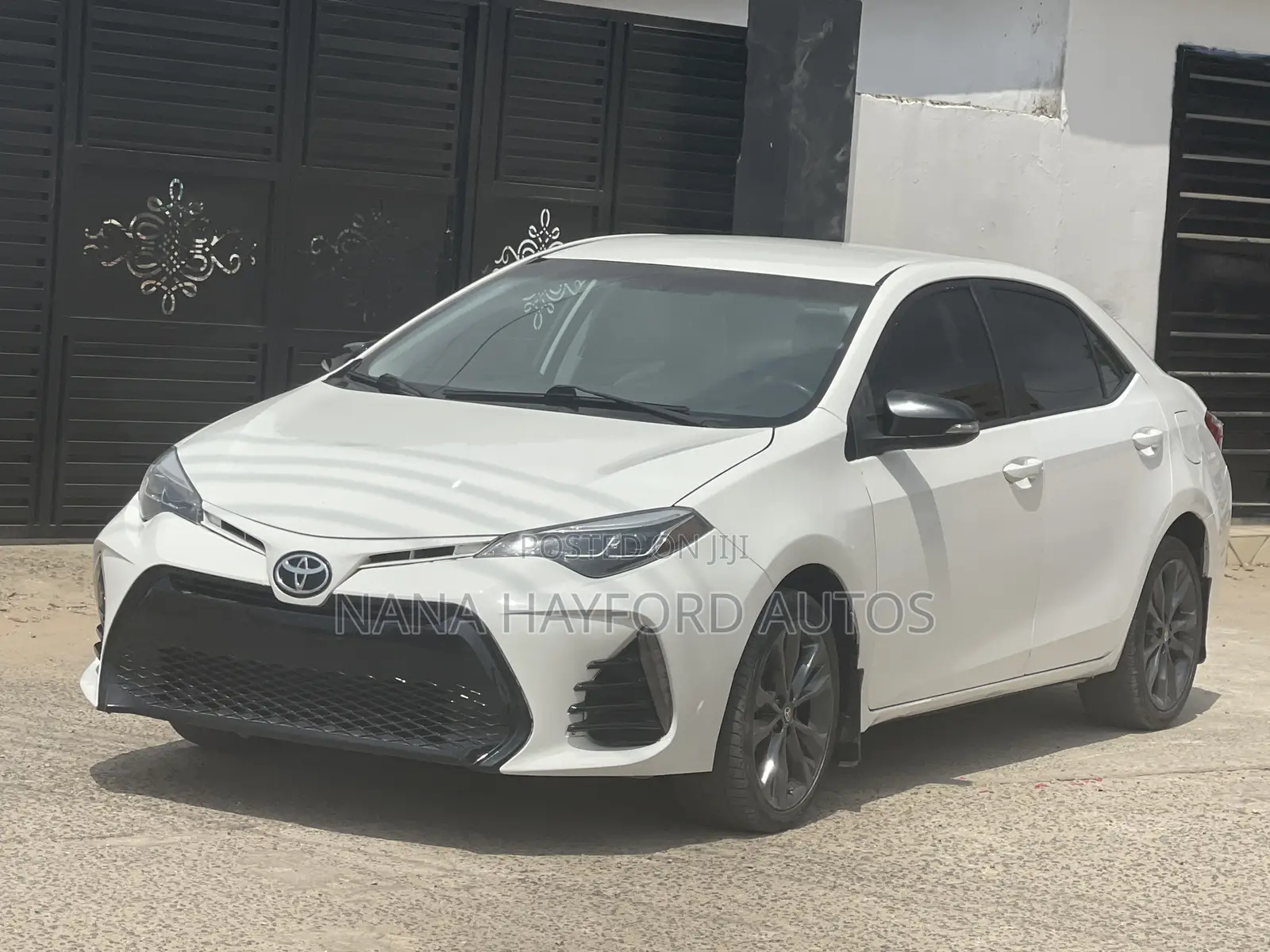 Toyota Corolla 2016 White