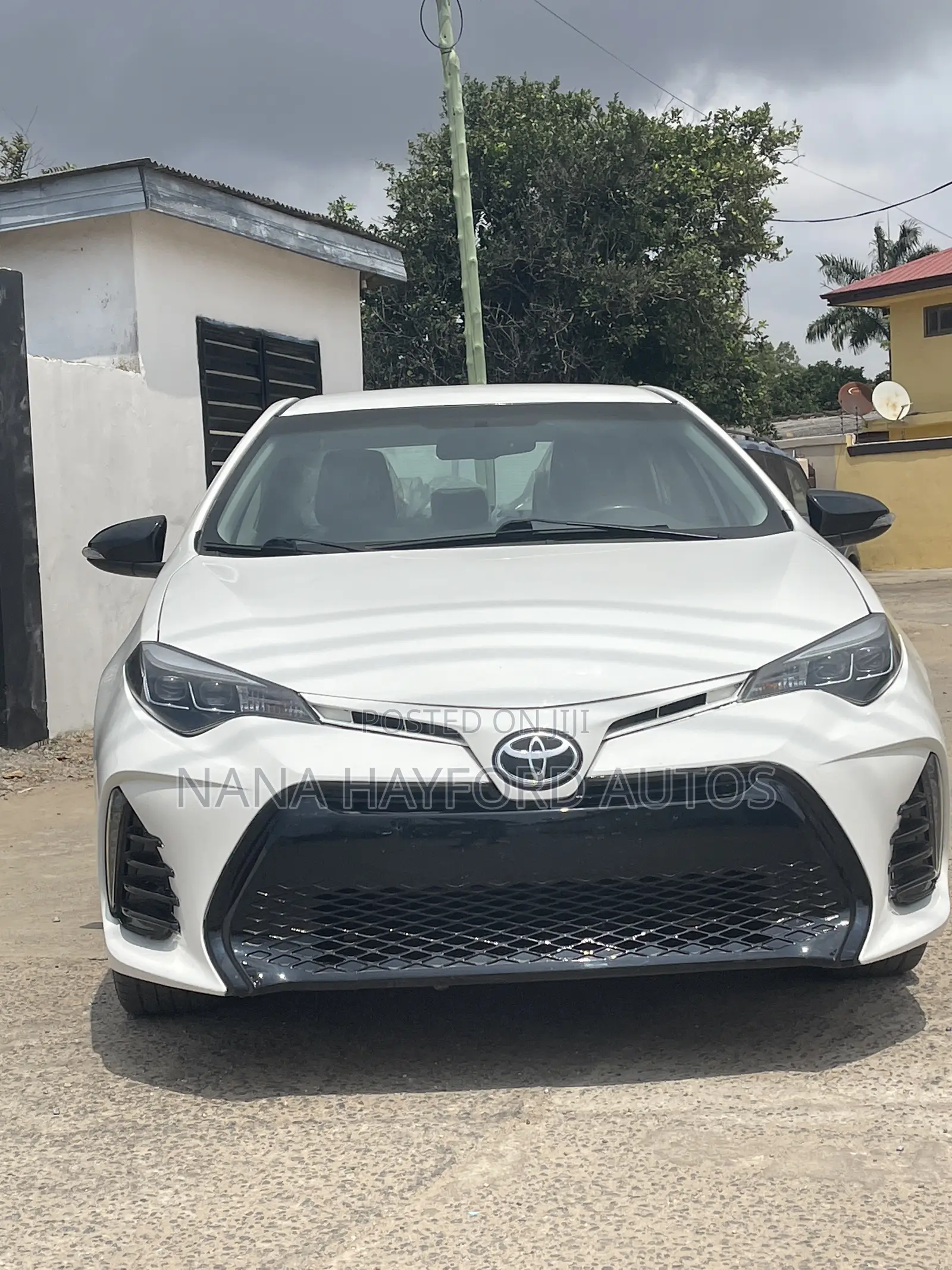 Toyota Corolla 2016 White