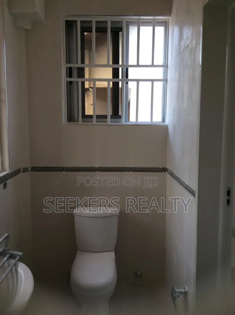 4bdrm House in Seekers Realty, Labone SHS Area for rent