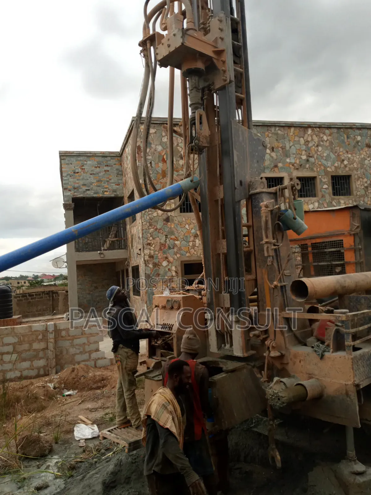 Sowutuom, Omanjor Borehole Drilling
