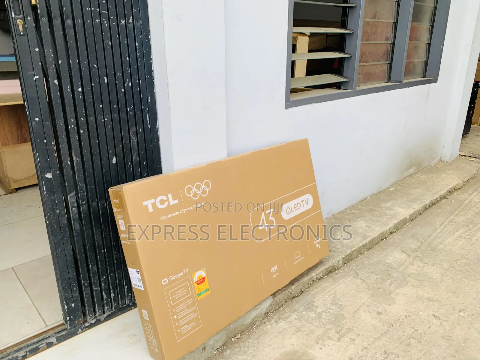 Ultra High Slim TCL 43 Inch TVs, 43 Inch QLED UHD TVs