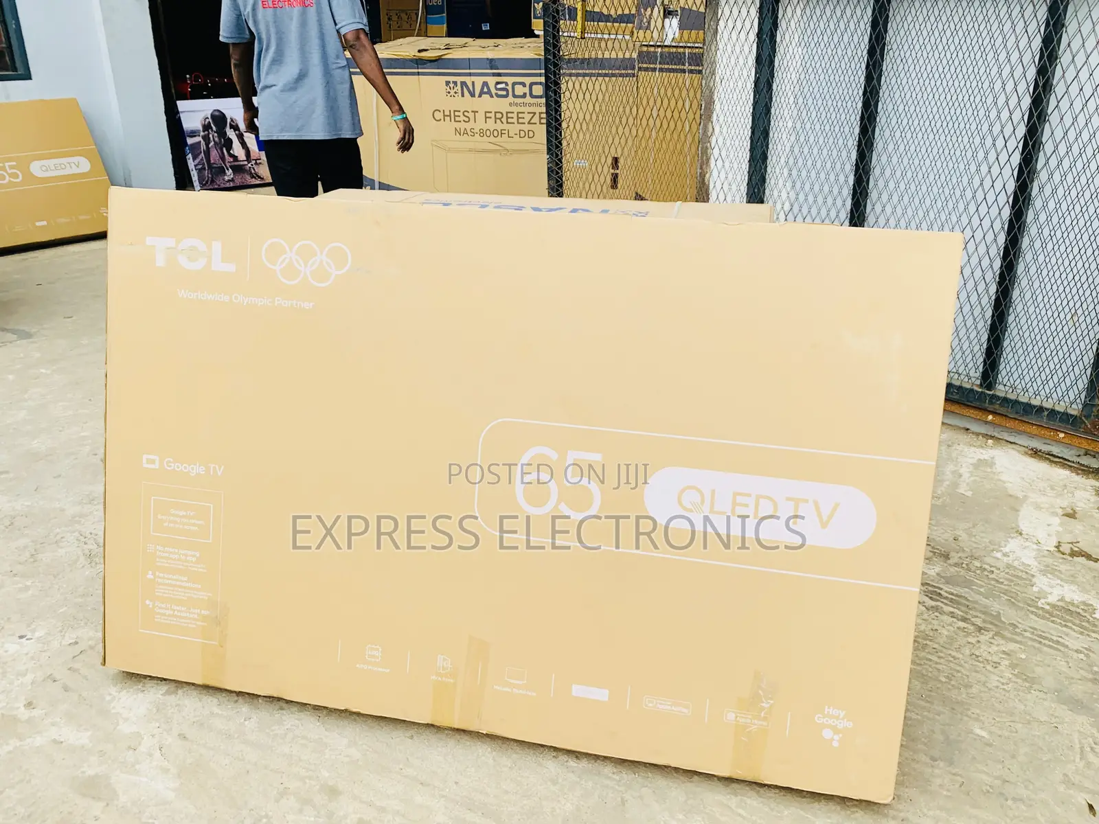 Lovely New Slim Display TCL 65" QLED Pro Smart Android TV