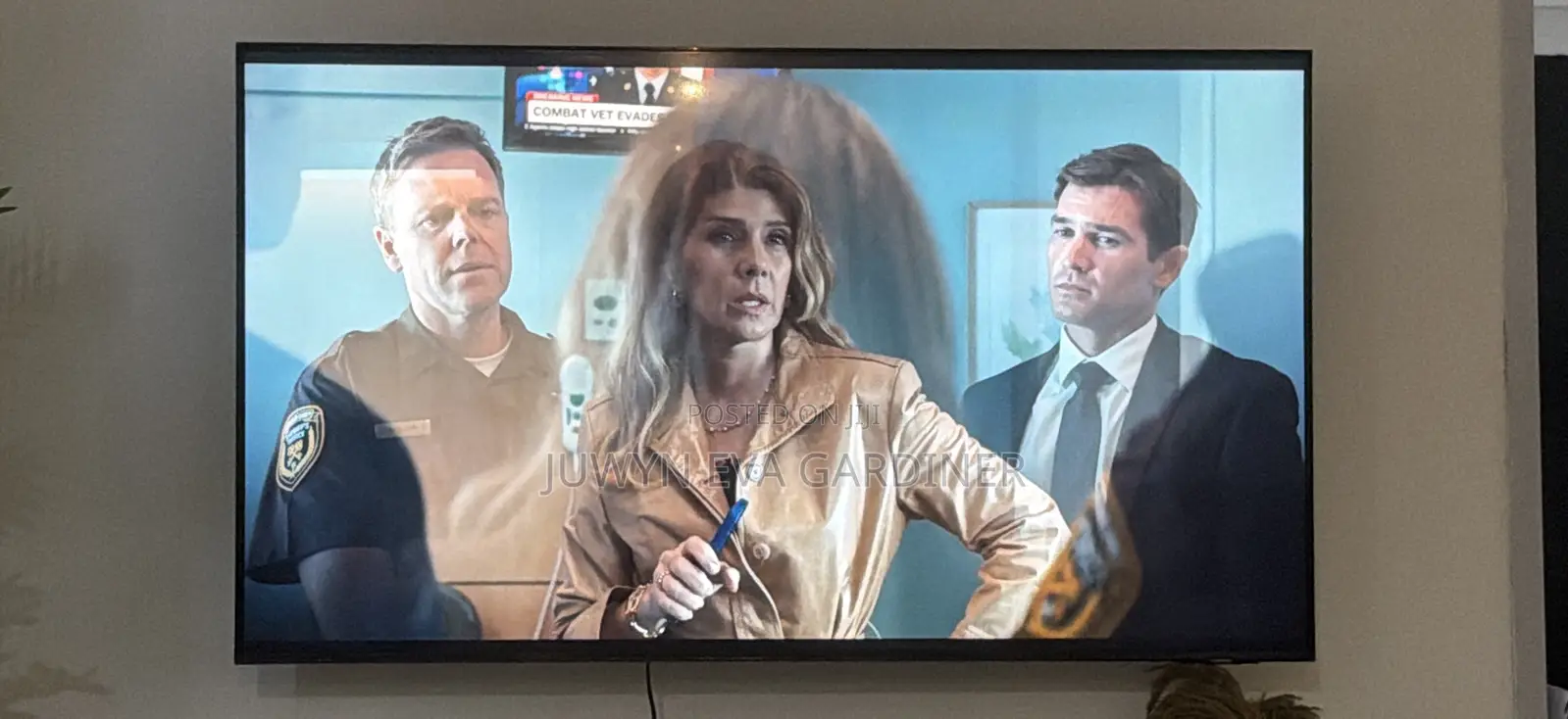 Samsung BU80000 55TV 2022 Model
