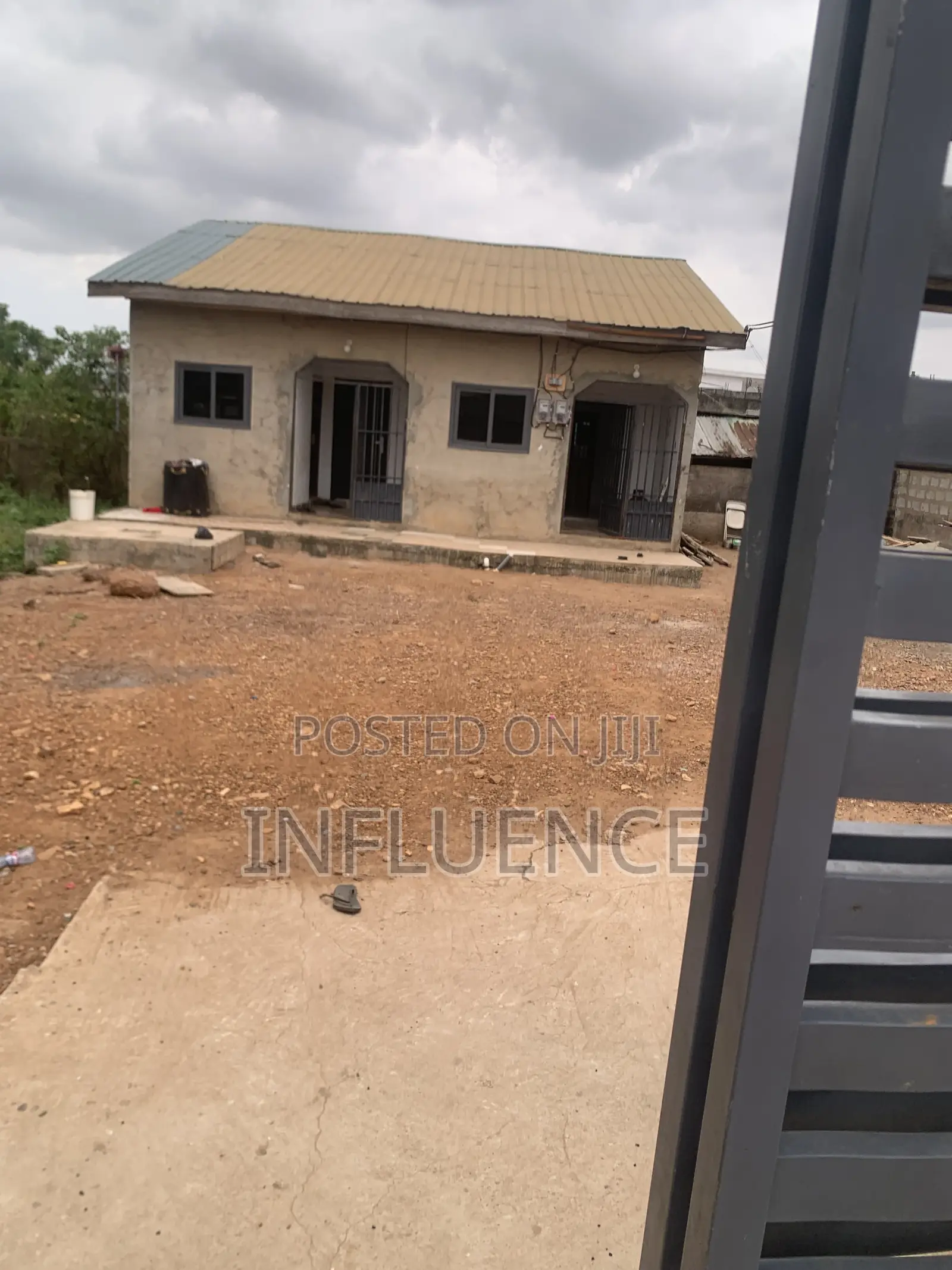 1bdrm Apartment in Lakeside, East Legon for rent