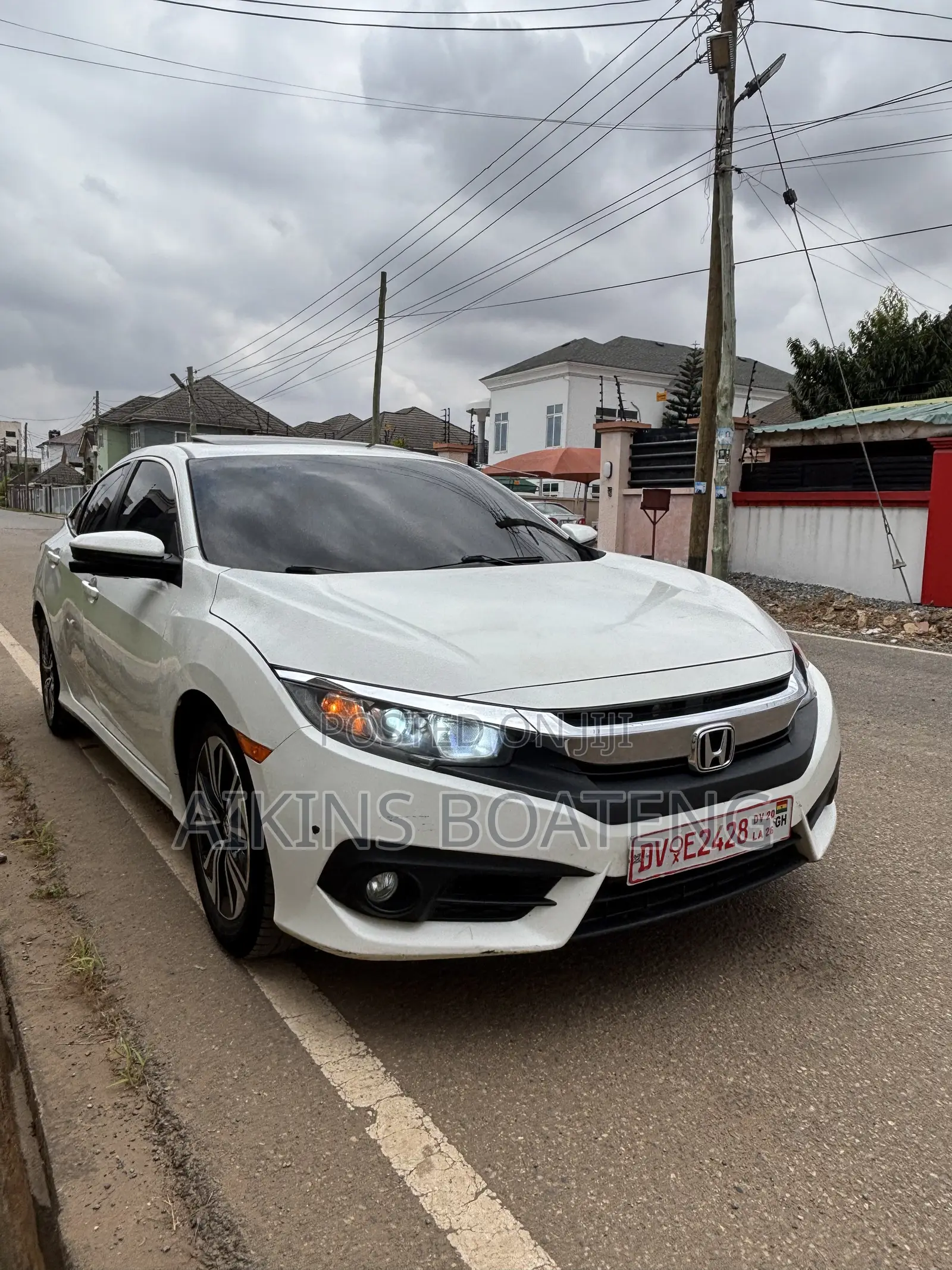 Honda Civic EX-T 2dr Coupe (1.5L 4cyl) 2017 White