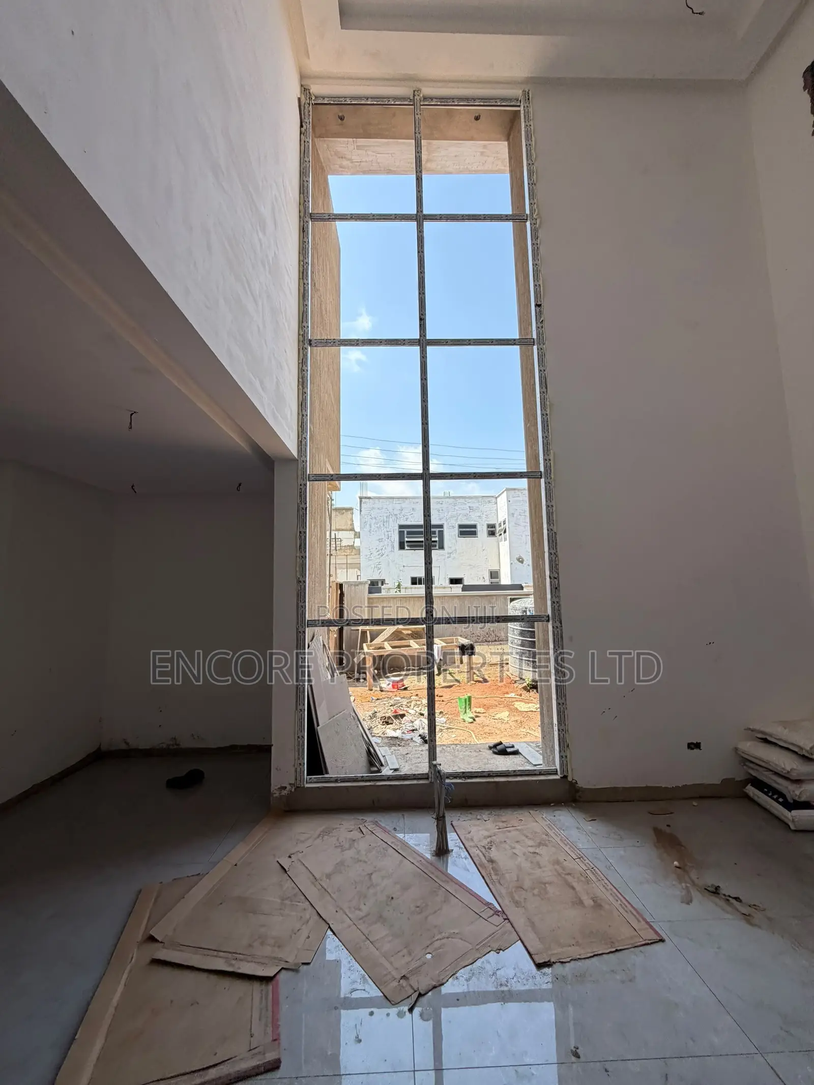4bdrm House in Adenta for sale
