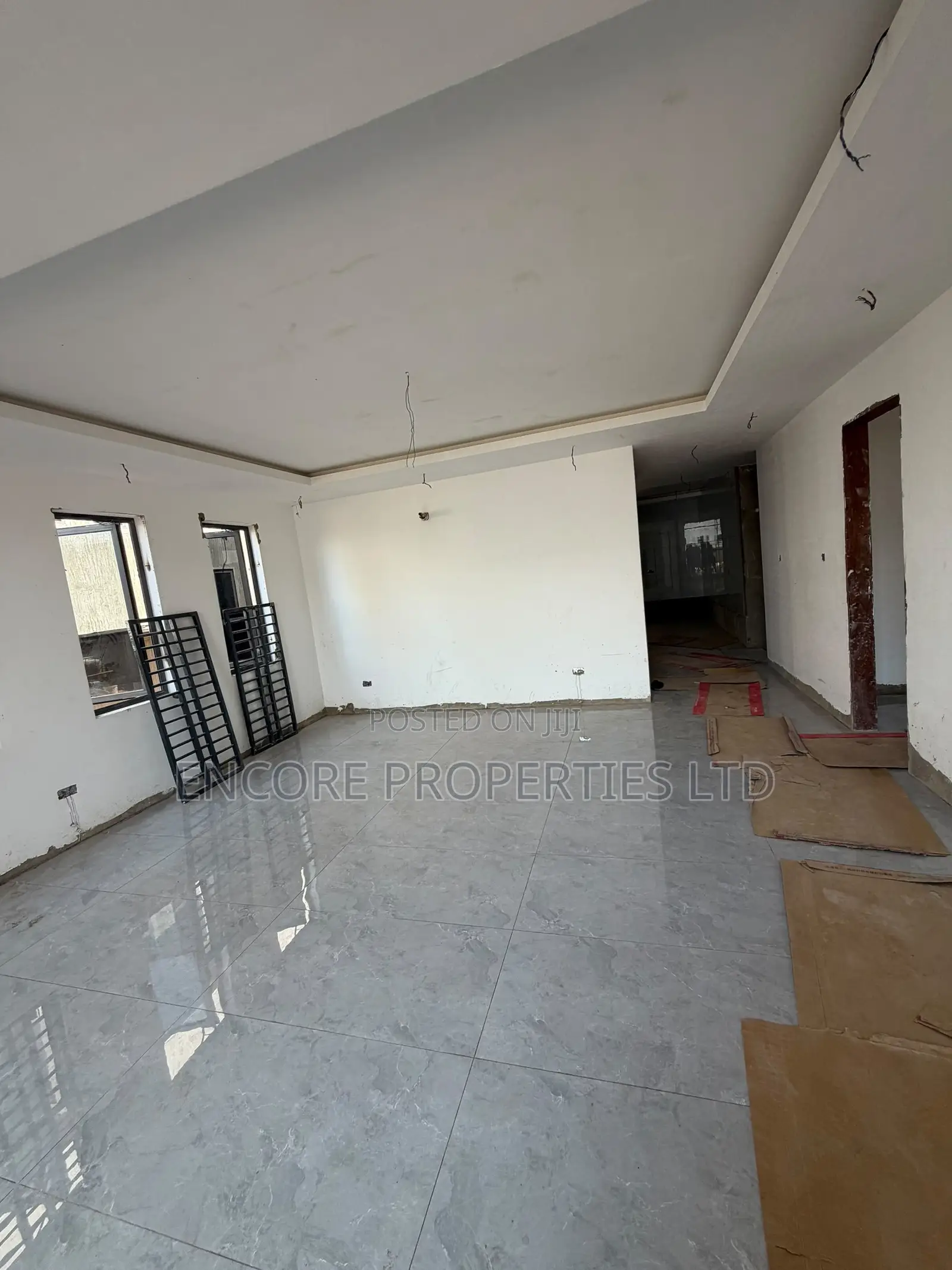 4bdrm House in Adenta for sale
