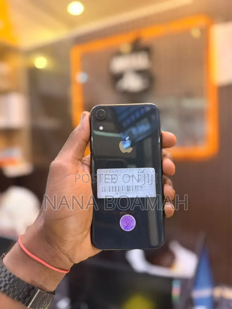Apple iPhone XR 128 GB Black
