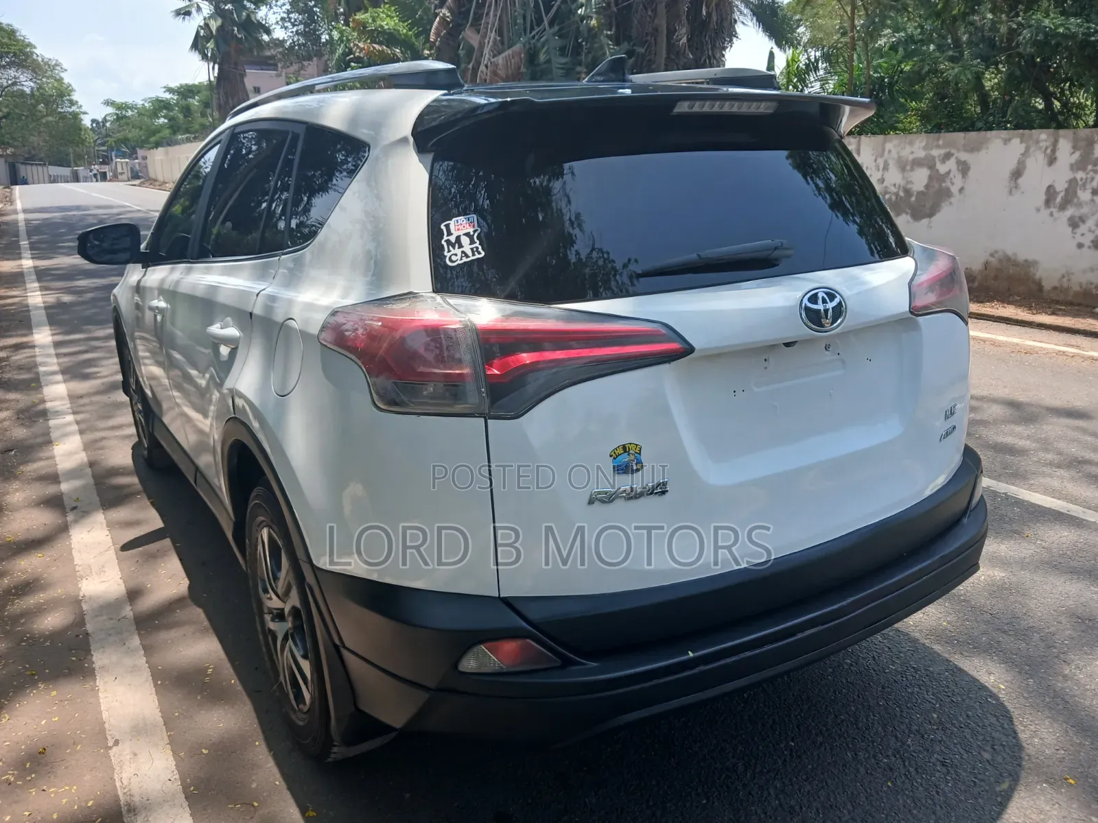 Toyota RAV4 2017 White