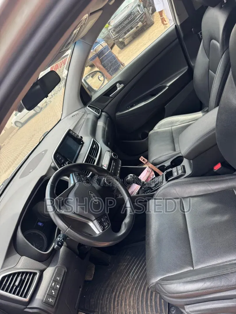 Hyundai Tucson 2021 Gray