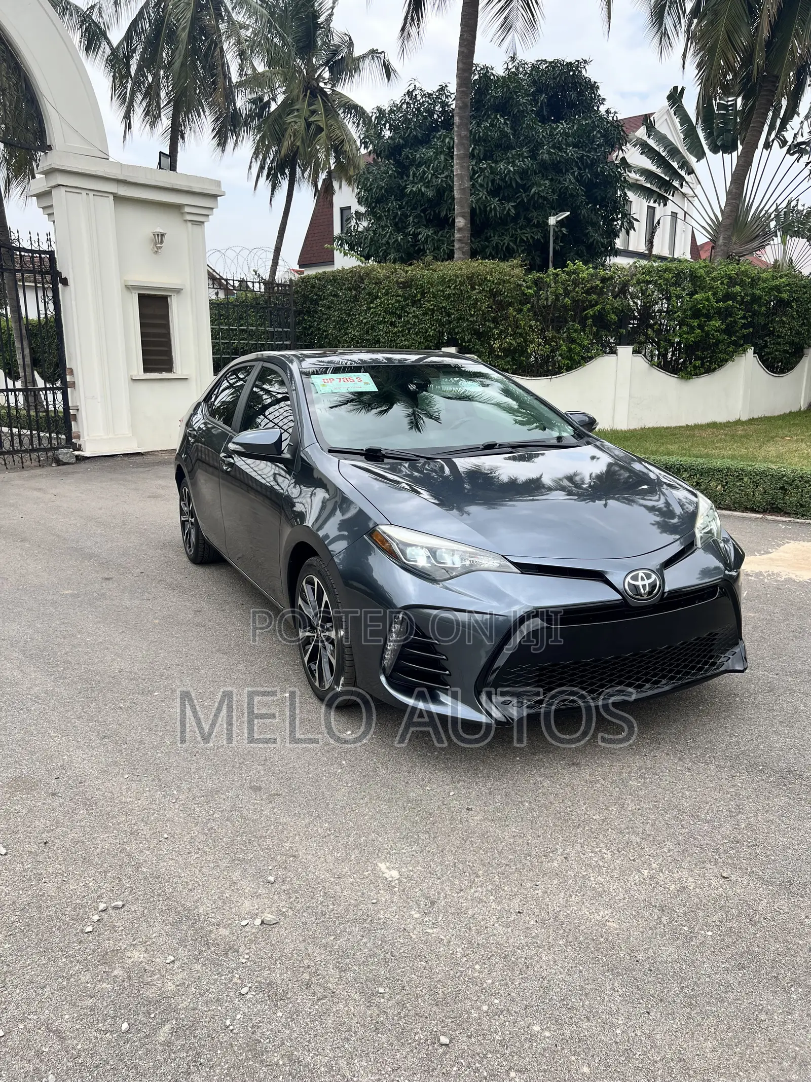 Toyota Corolla XSE (1.8L 4cyl 2A) 2019 Gray