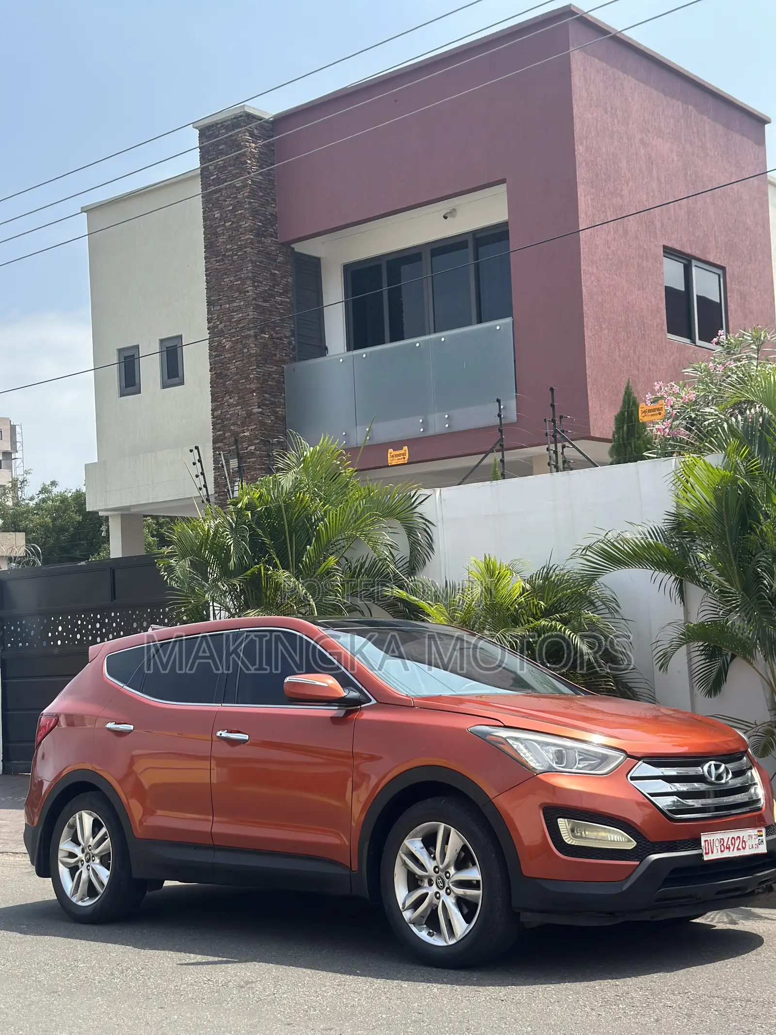 Hyundai Santa Fe 2013 Red