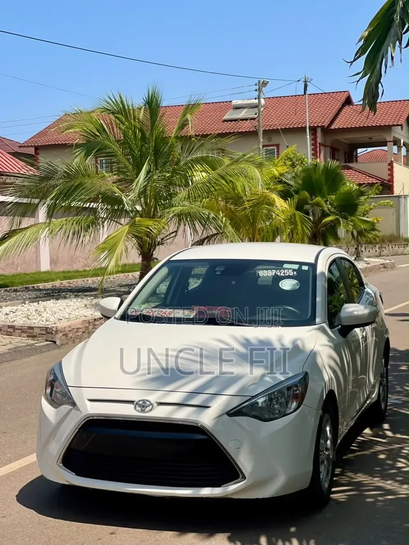 Toyota Yaris iA 1.5 FWD 2019 White
