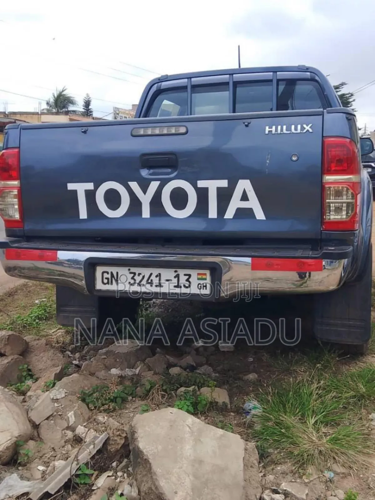 Toyota Hilux 2013 Gray