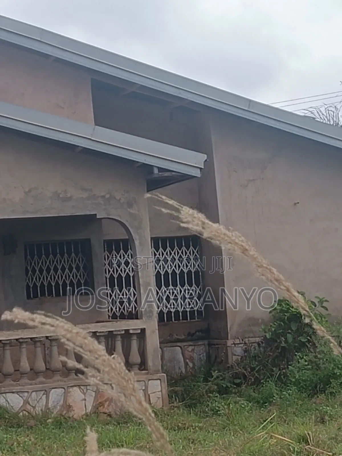 3bdrm Apartment in Appolonia City for sale