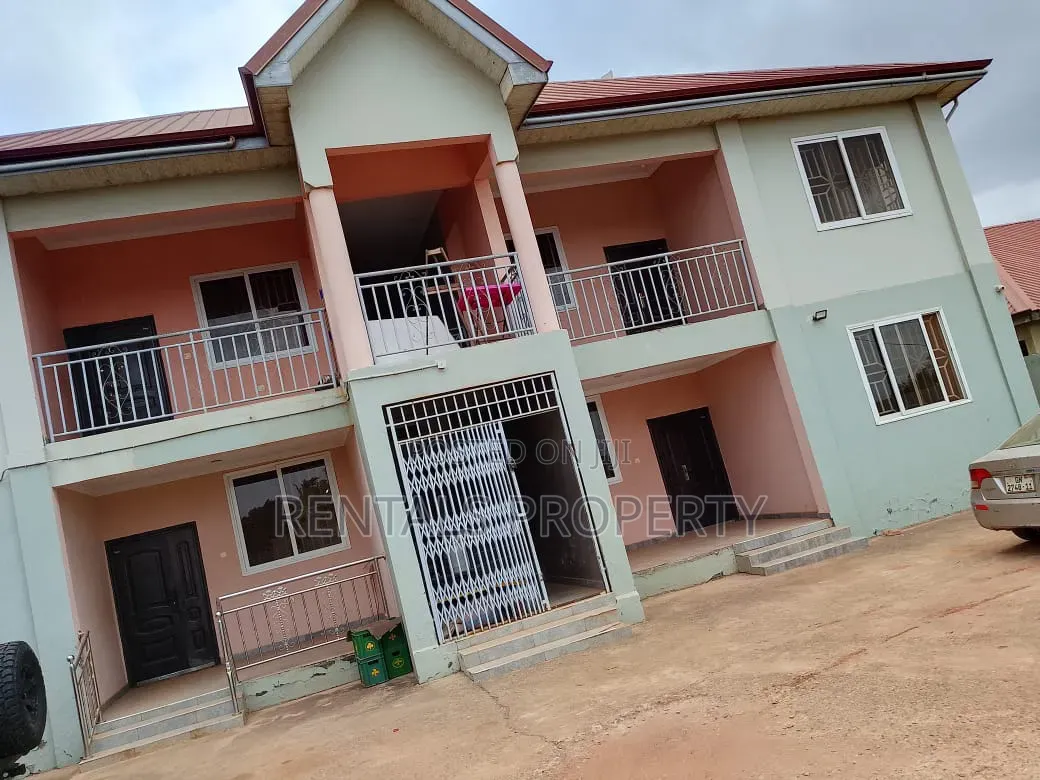 2bdrm Block of Flats in Dodowa Pilat Two, Main Station for rent