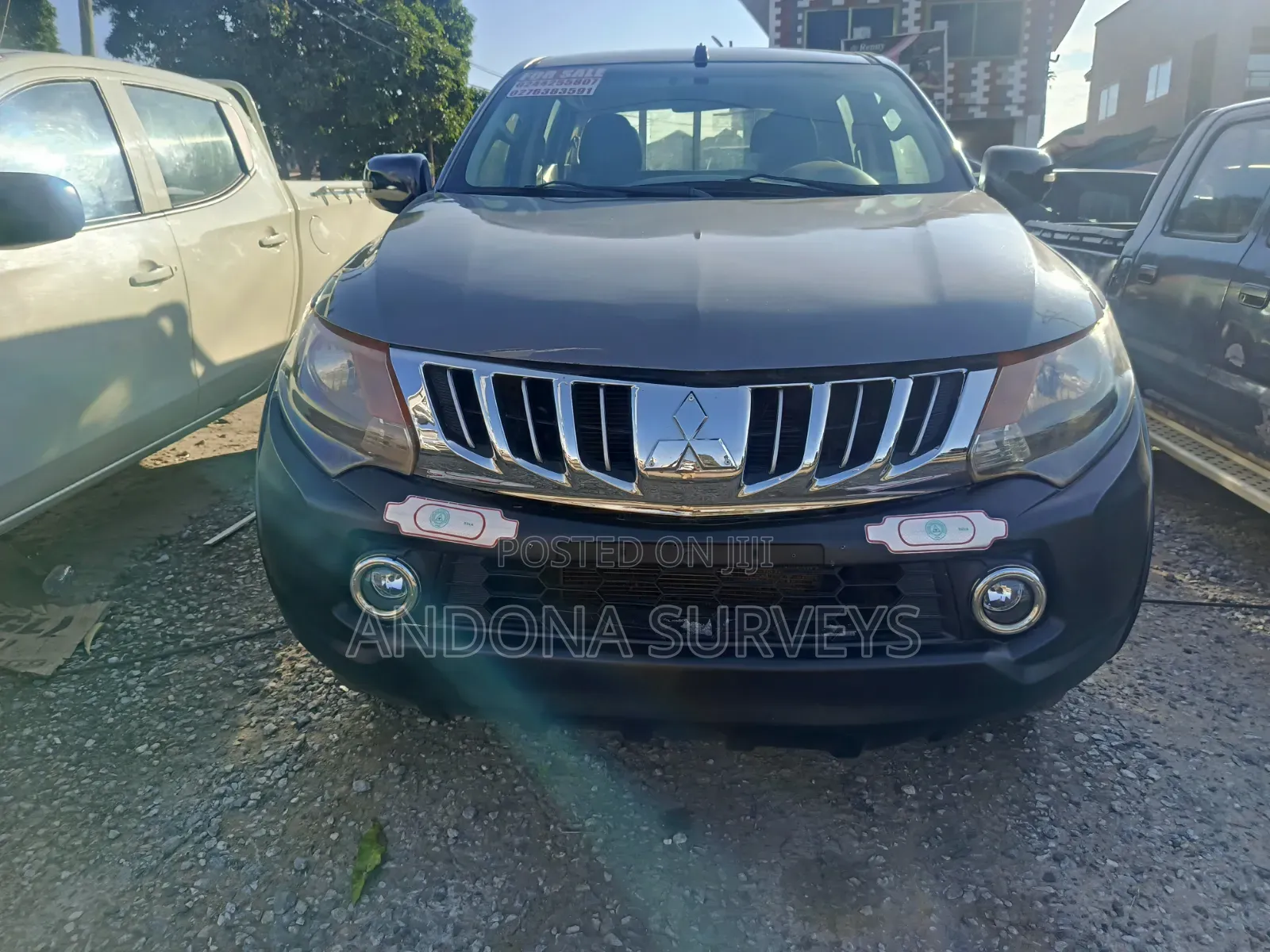 Mitsubishi L200 2016 Gray
