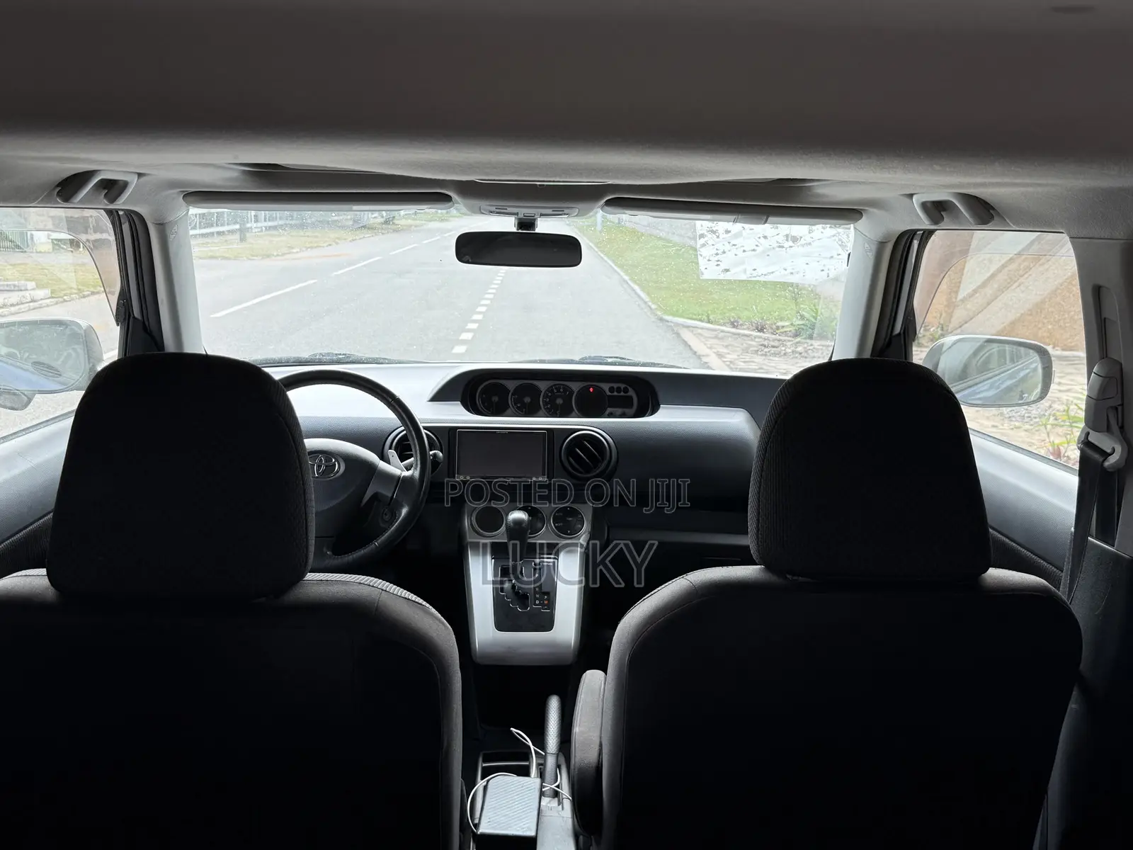 Toyota Corolla Rumion Hatchback 1.8 FWD 2010 Blue