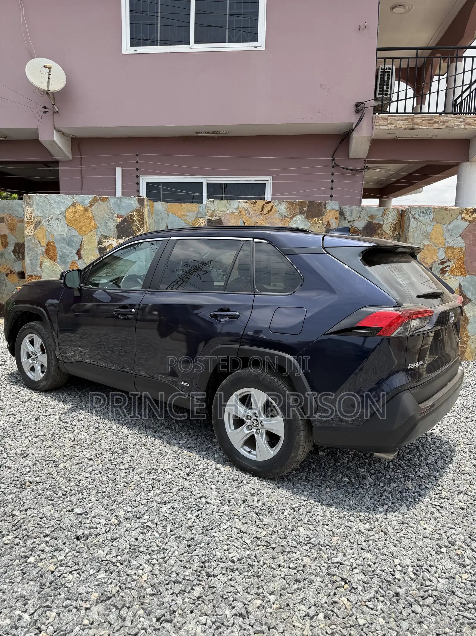 Toyota RAV4 Limited 2021 Black
