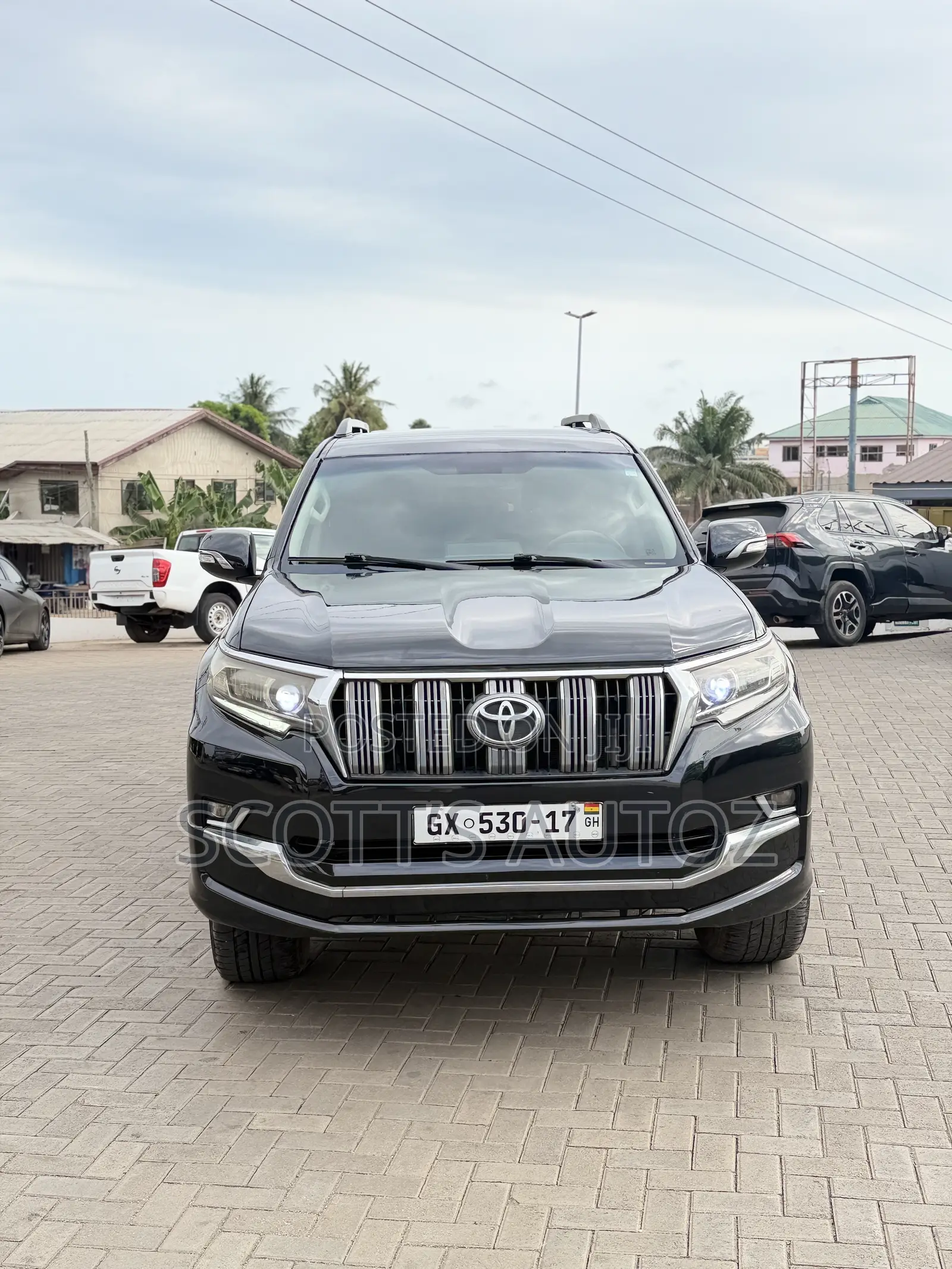 Toyota Land Cruiser Prado 2017 Black
