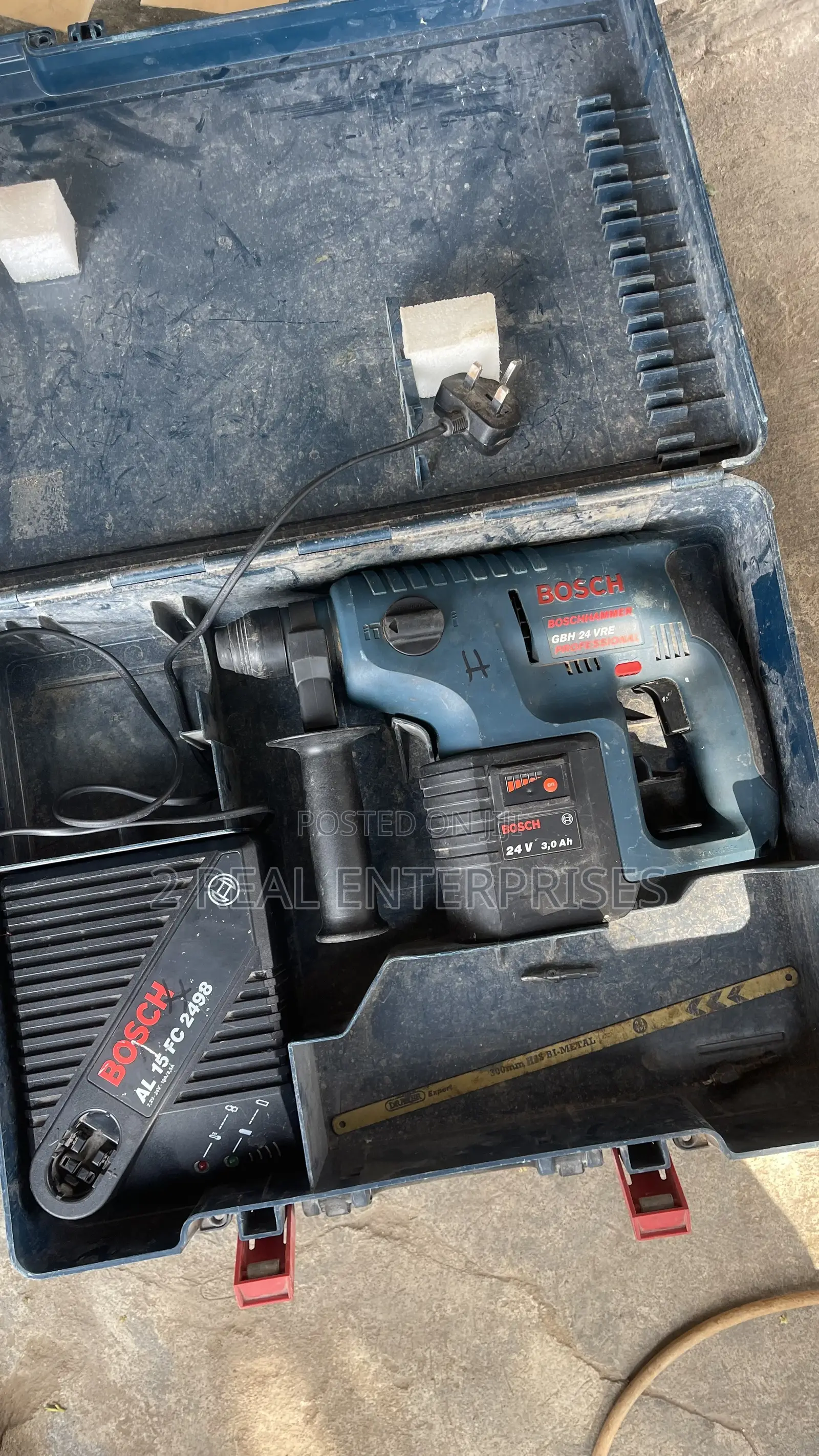 Bosch GBH 24 VRE Professional Cordless Rotary Hammer Drill UK Used