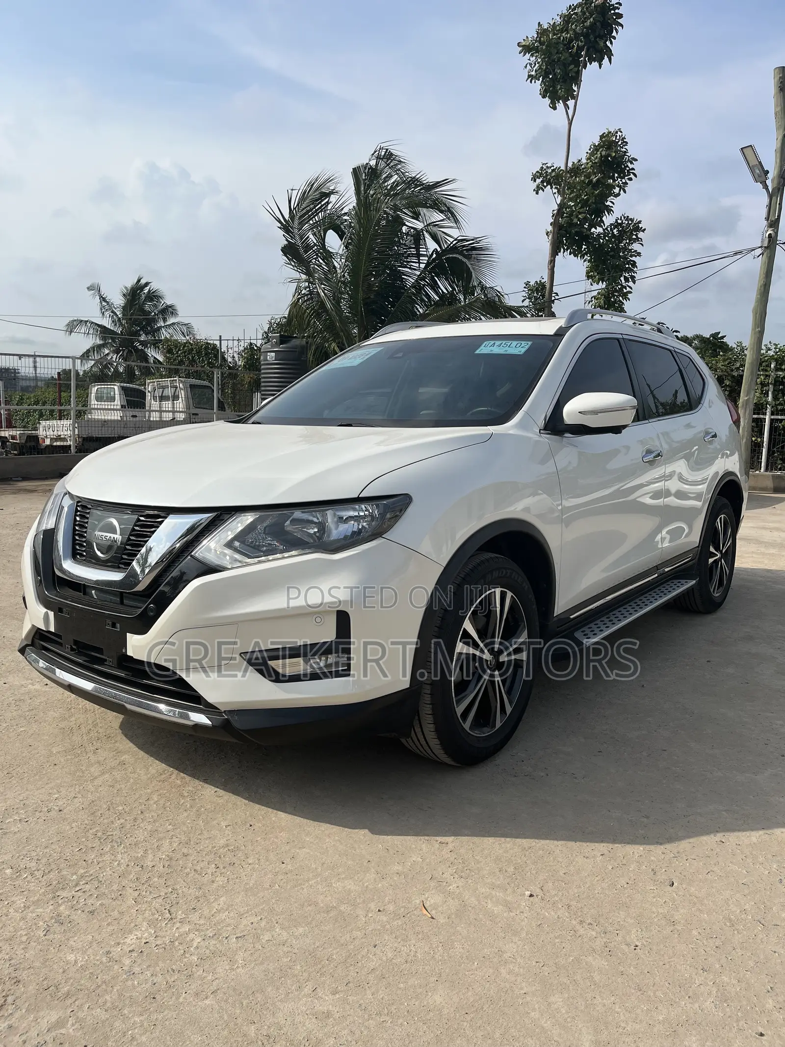 Nissan X-Trail 2.5 Petrol AWD 2019 White