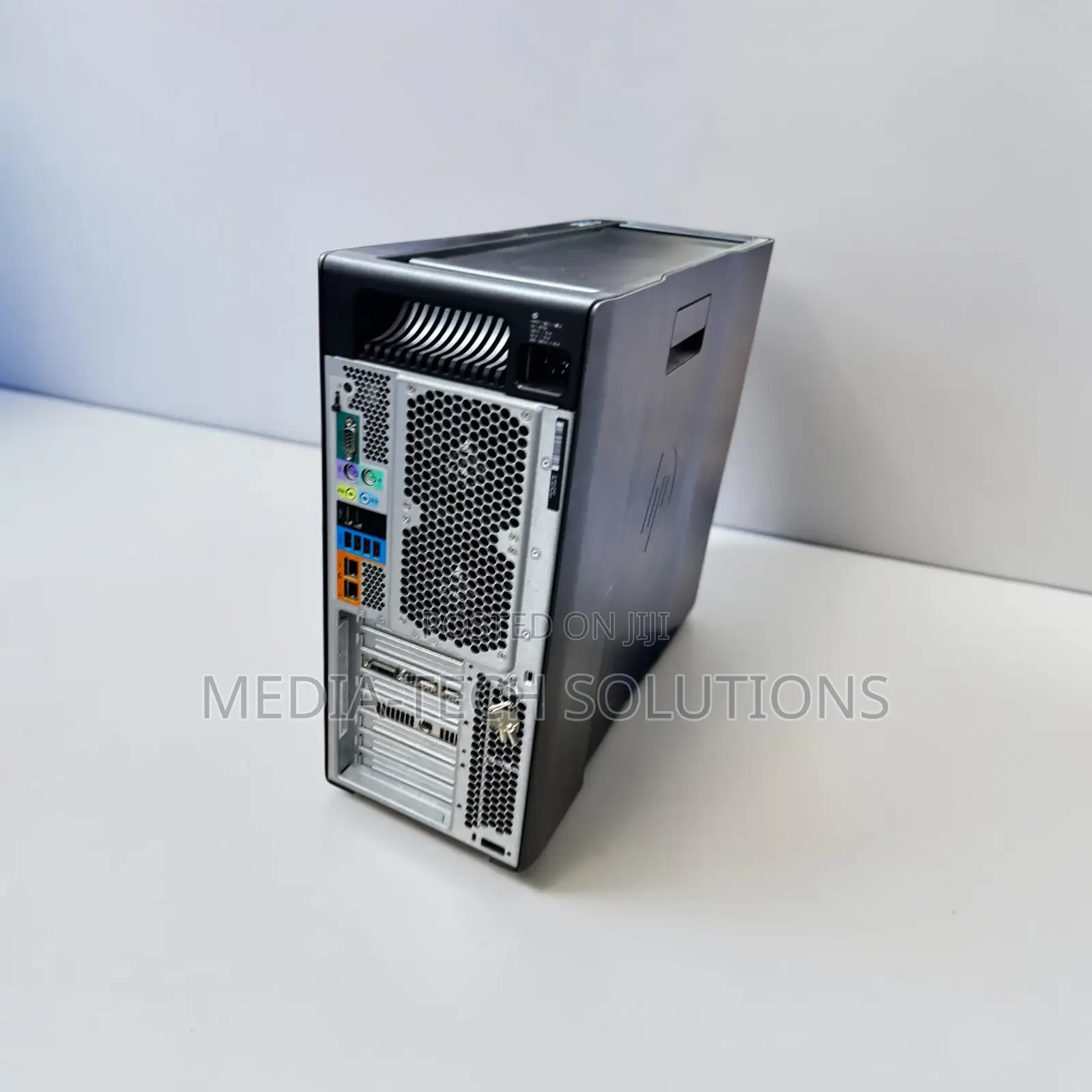 Desktop Computer HP Z840 128GB Intel Xeon HDD+SSD 1T