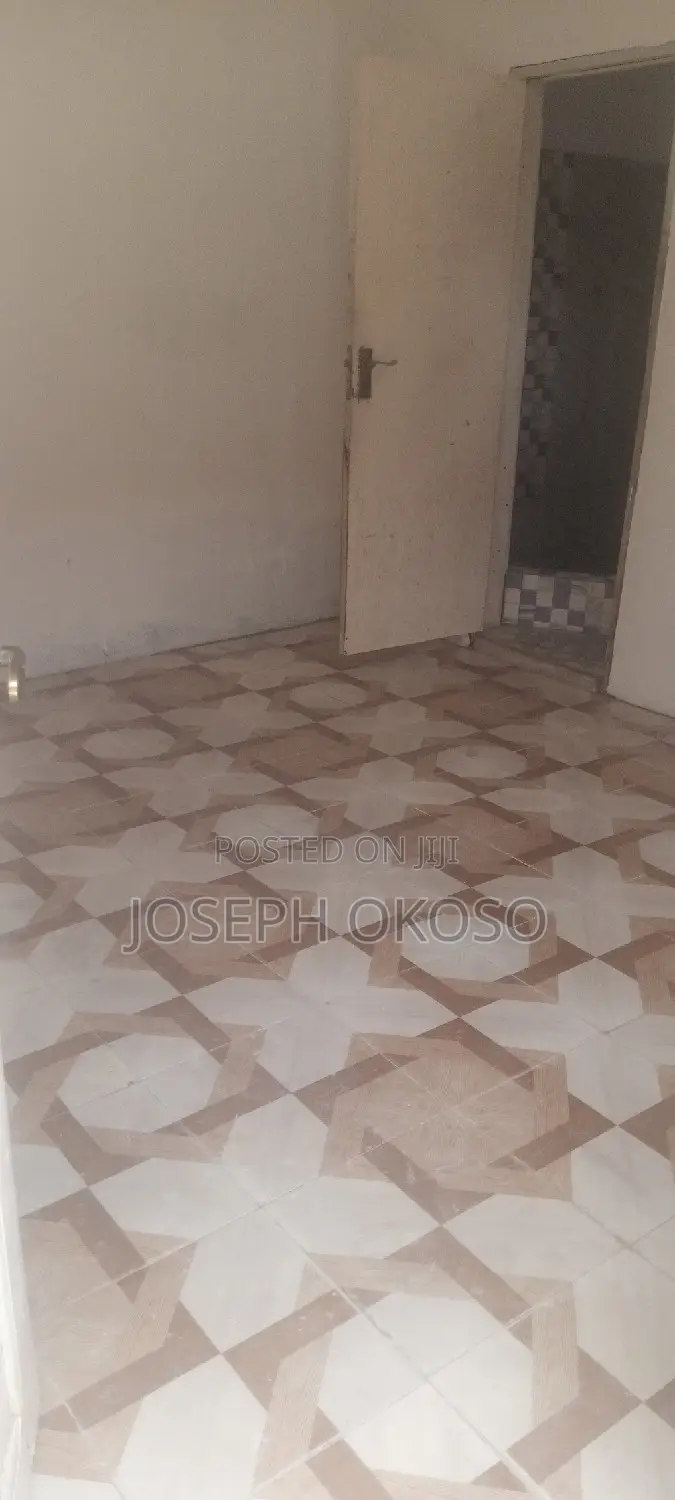 Mini Flat in Little Rock Consult, Dzorwulu for rent