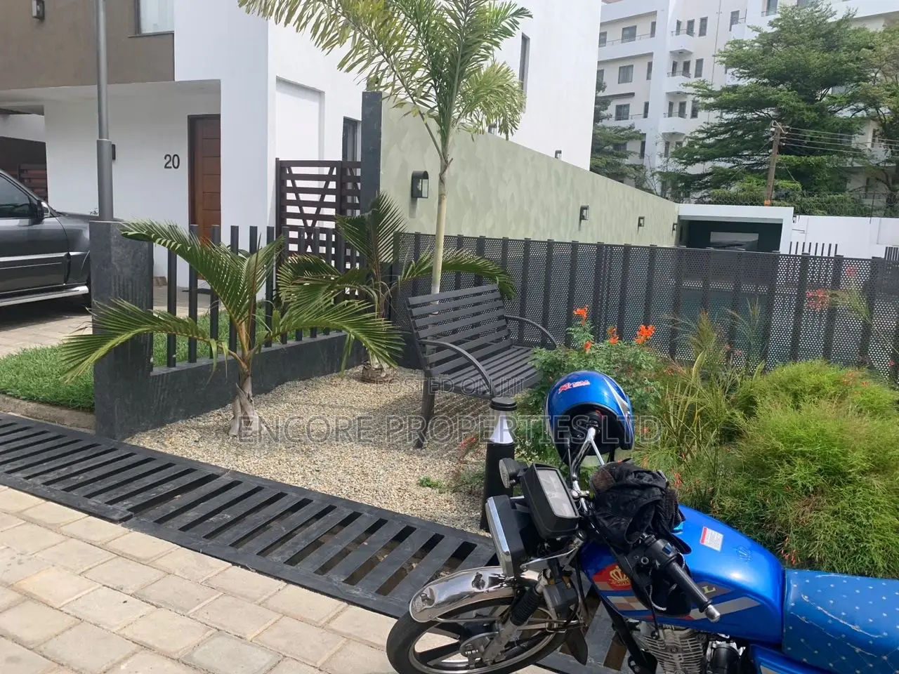4bdrm House in Cantonments for rent