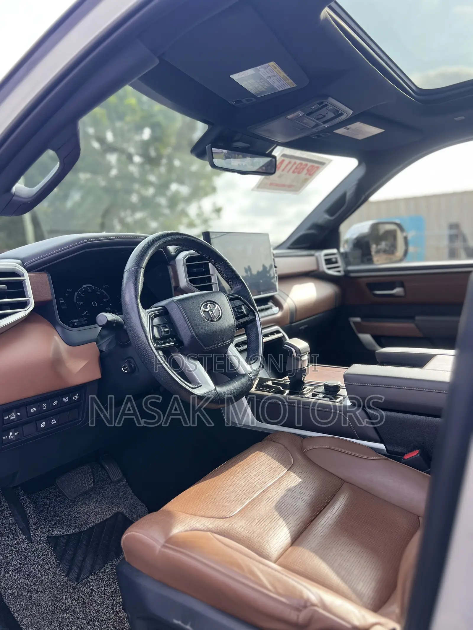 Toyota Tundra 1794 2022 Silver