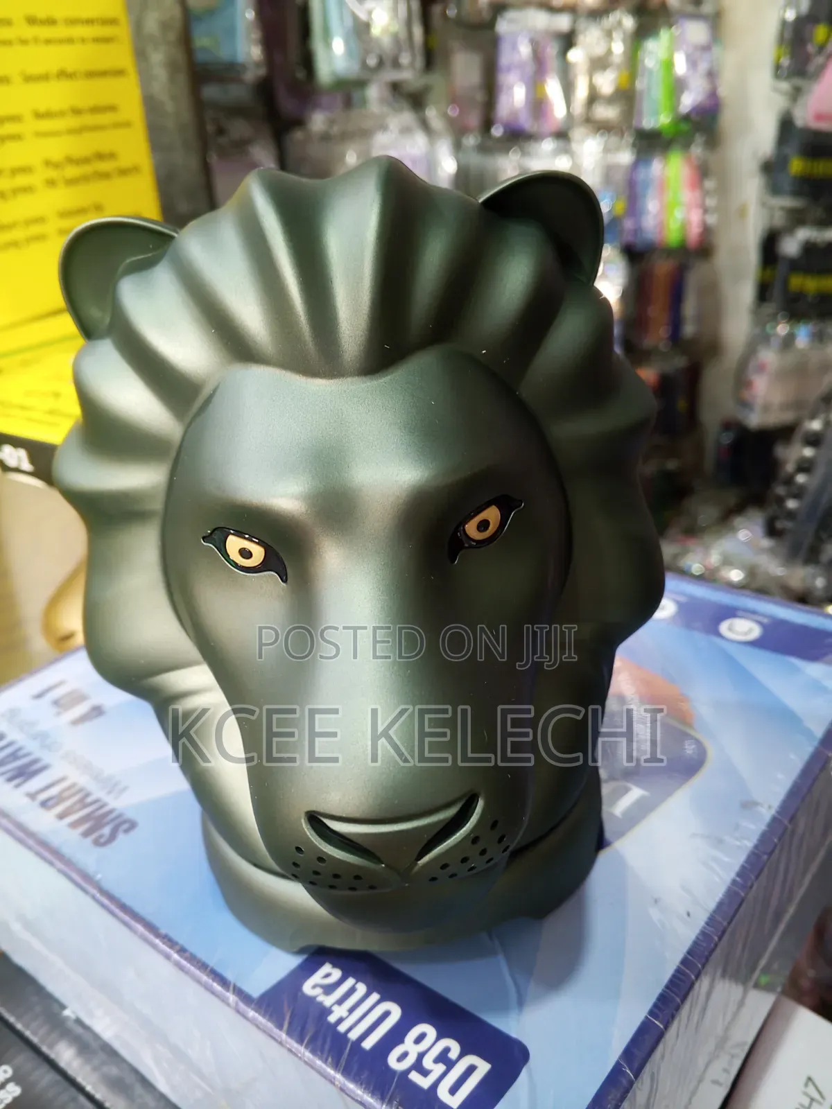 Lion Speaker
