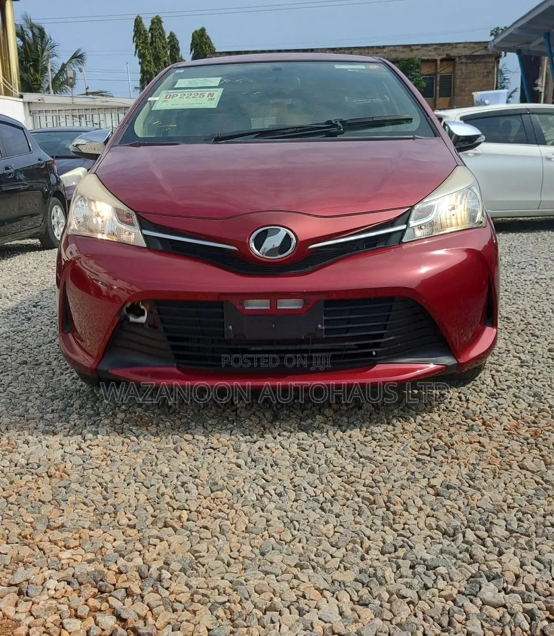 Toyota Vitz 1.3 FWD 5dr 2015 Red