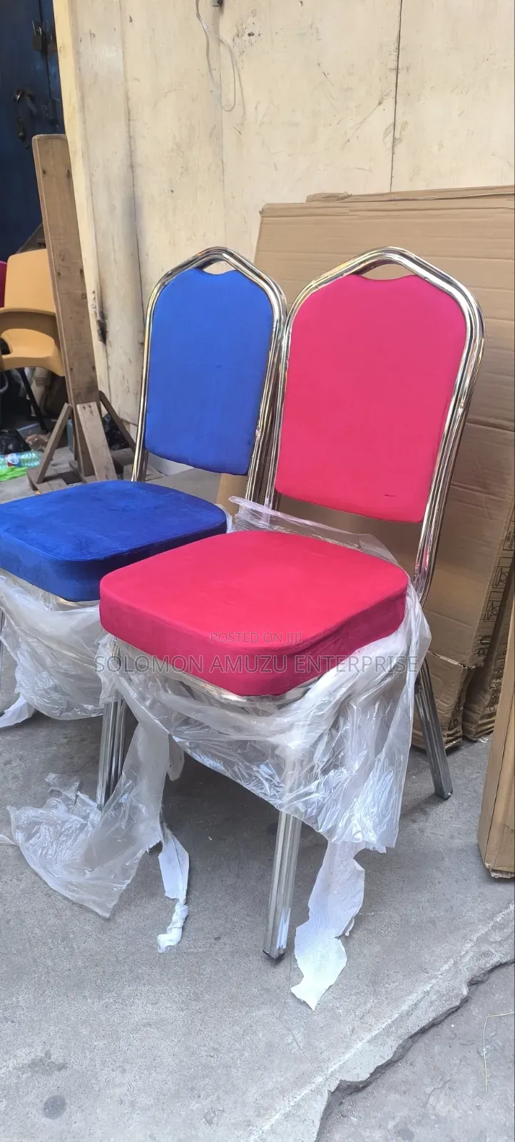 Conference Chair Thick