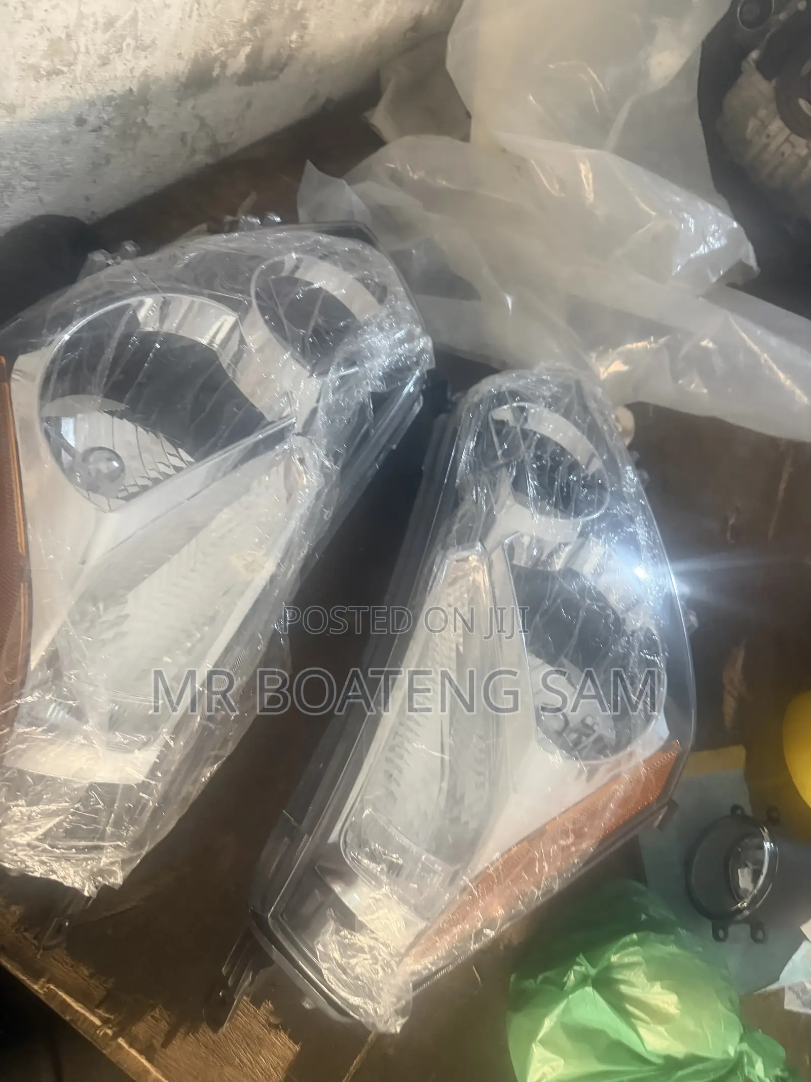 Pontiac Vibe 2009 Headlight