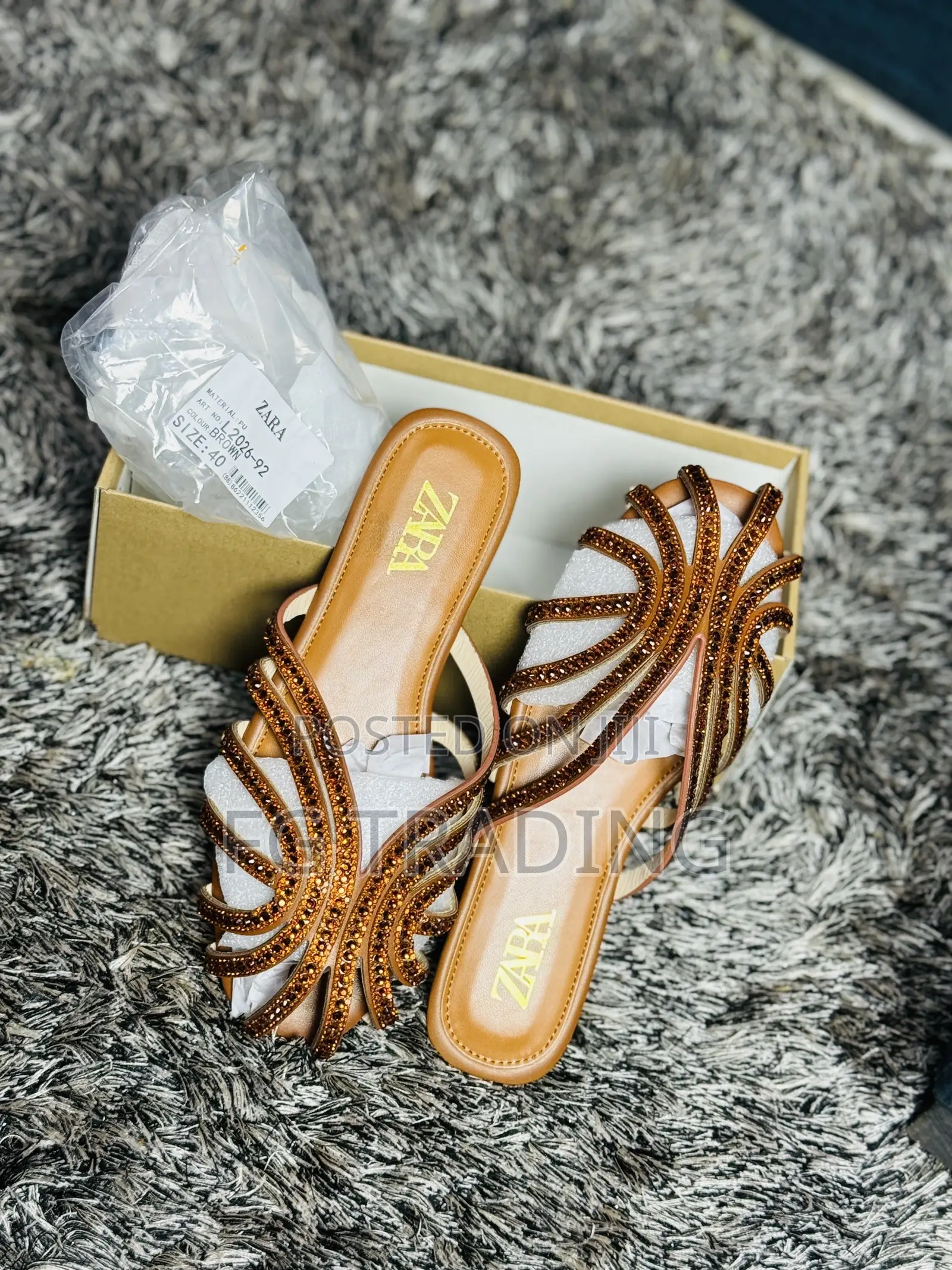 Zara Slippers _ Brown Zara Slippers