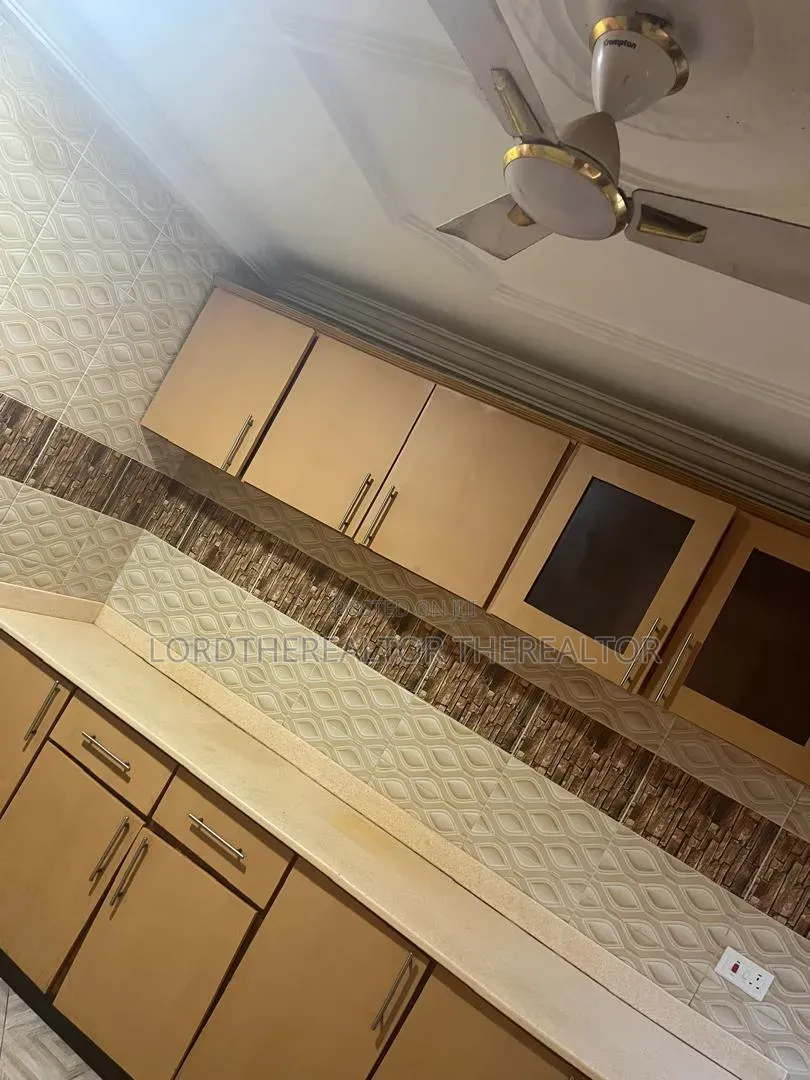 2bdrm Apartment in Ola Achool Area for rent