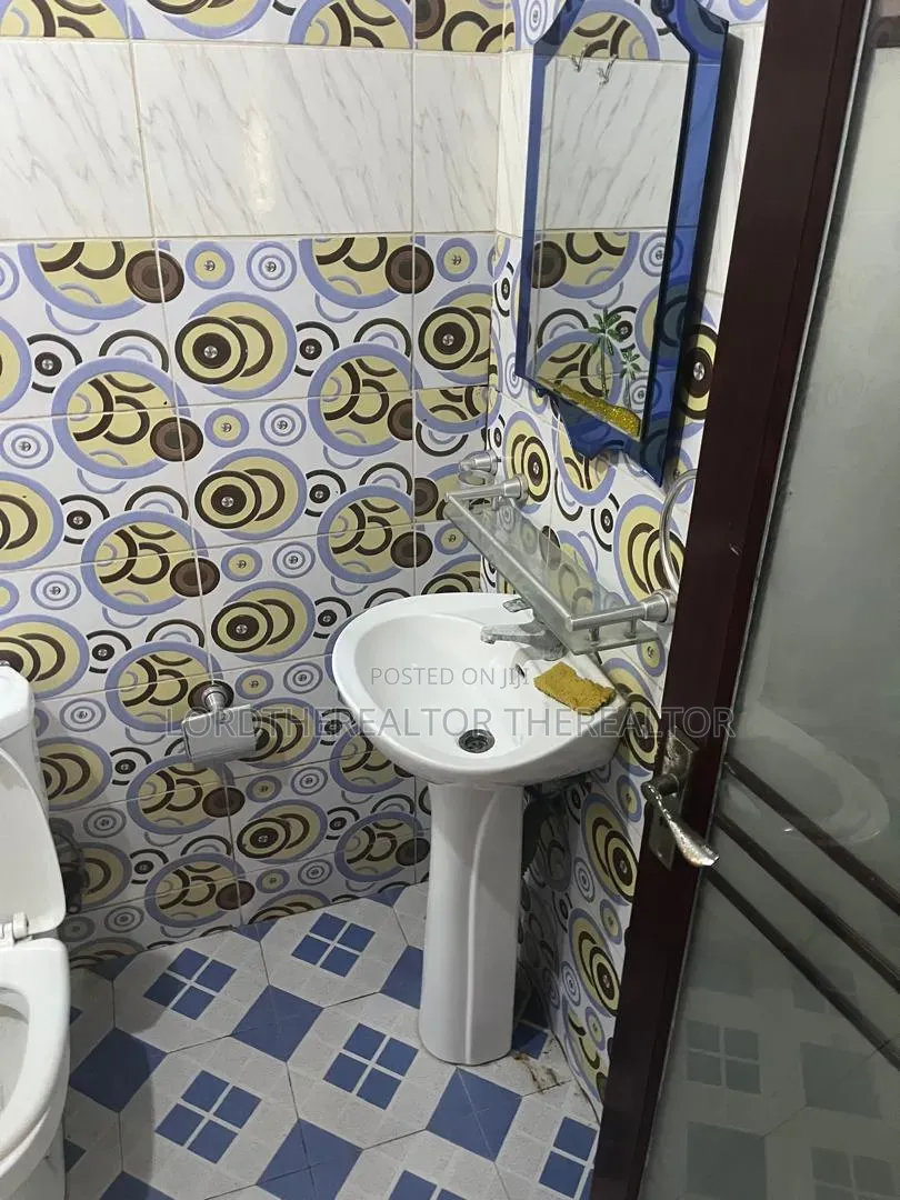 2bdrm Apartment in Ola Achool Area for rent